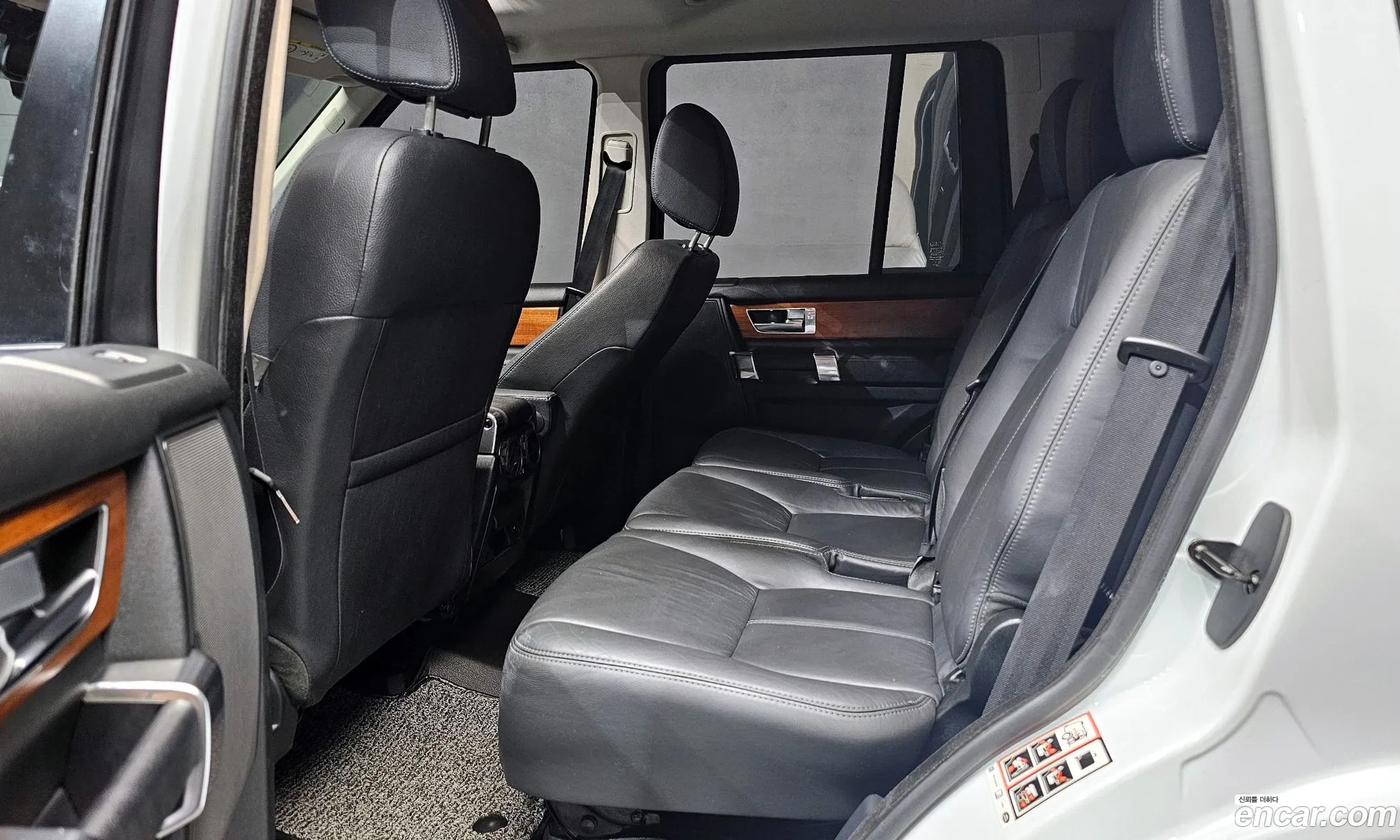 Land Rover Discovery 4 2014 — 16