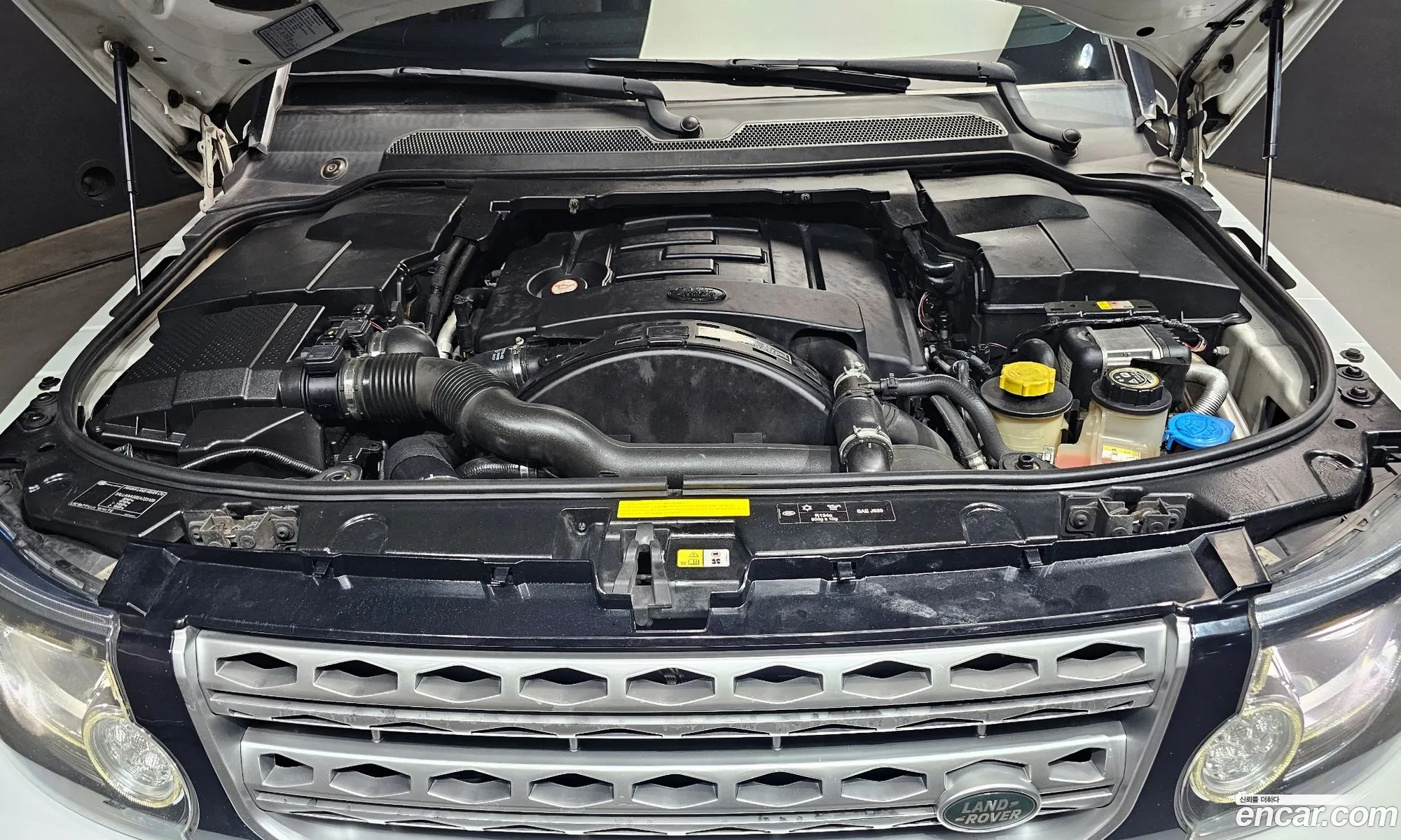Land Rover Discovery 4 2014 — 15