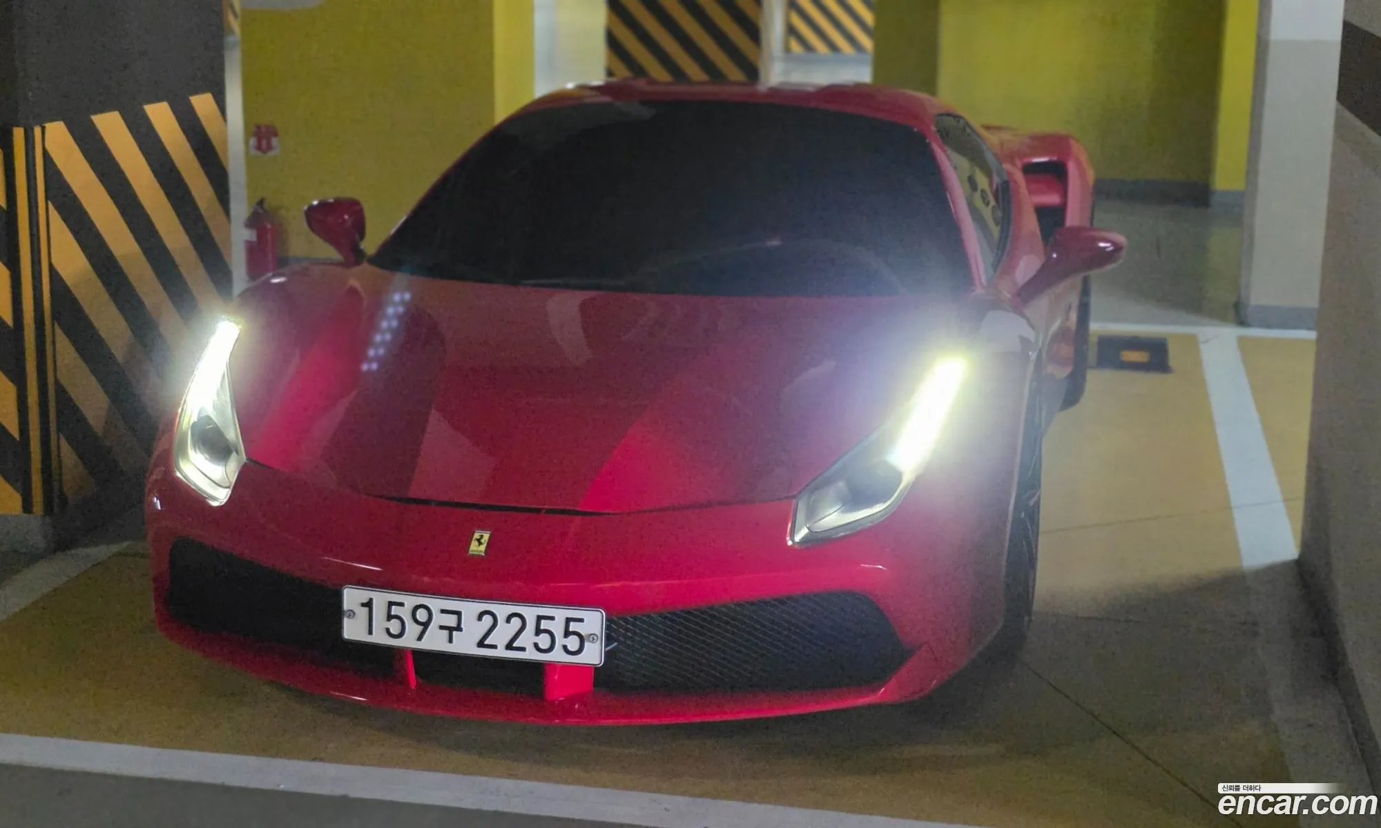 Ferrari 488 Spider 2016 — 16