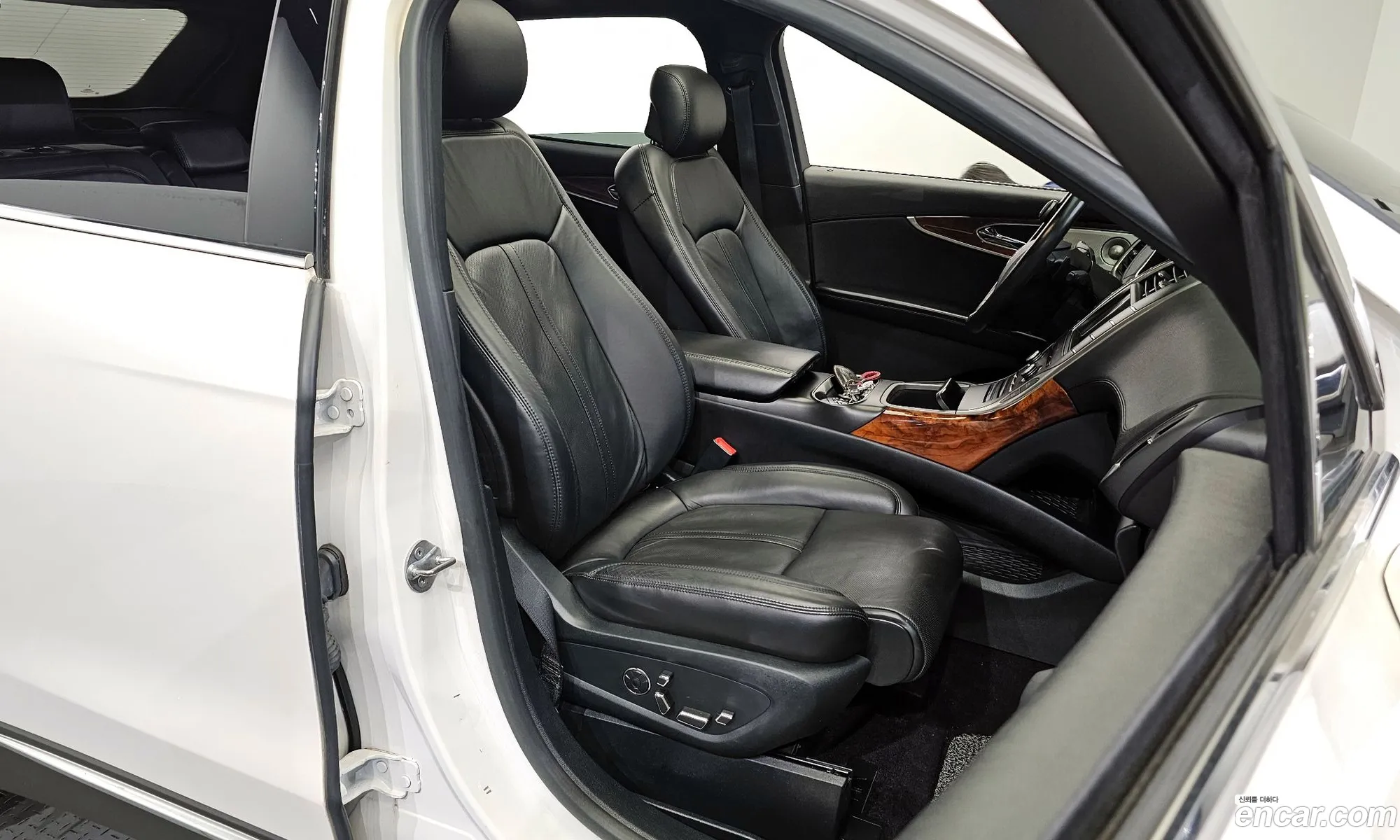 Lincoln MKX 2017 2LMPJ8LP1HBL19436 — 20