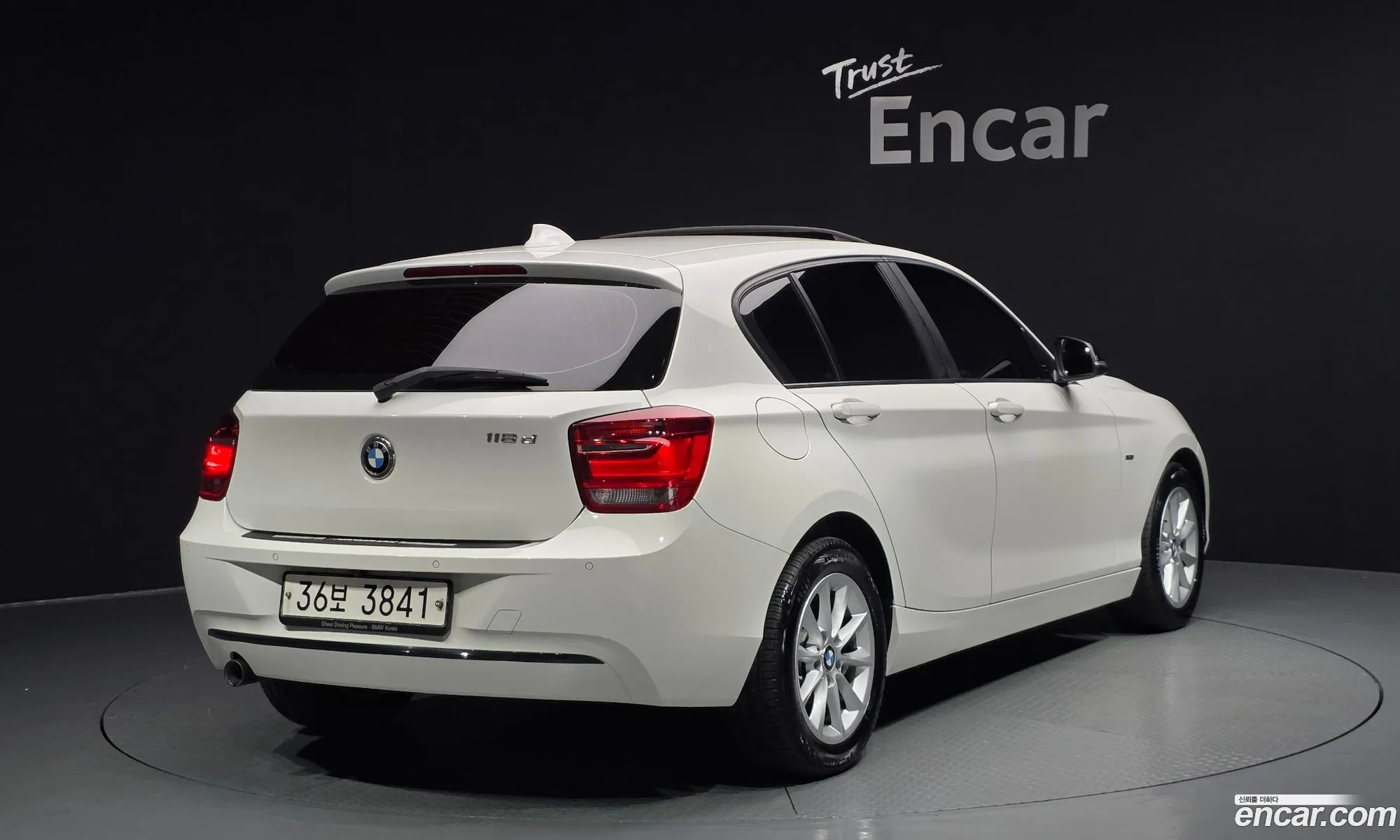 BMW 1 Series 2015 — 18