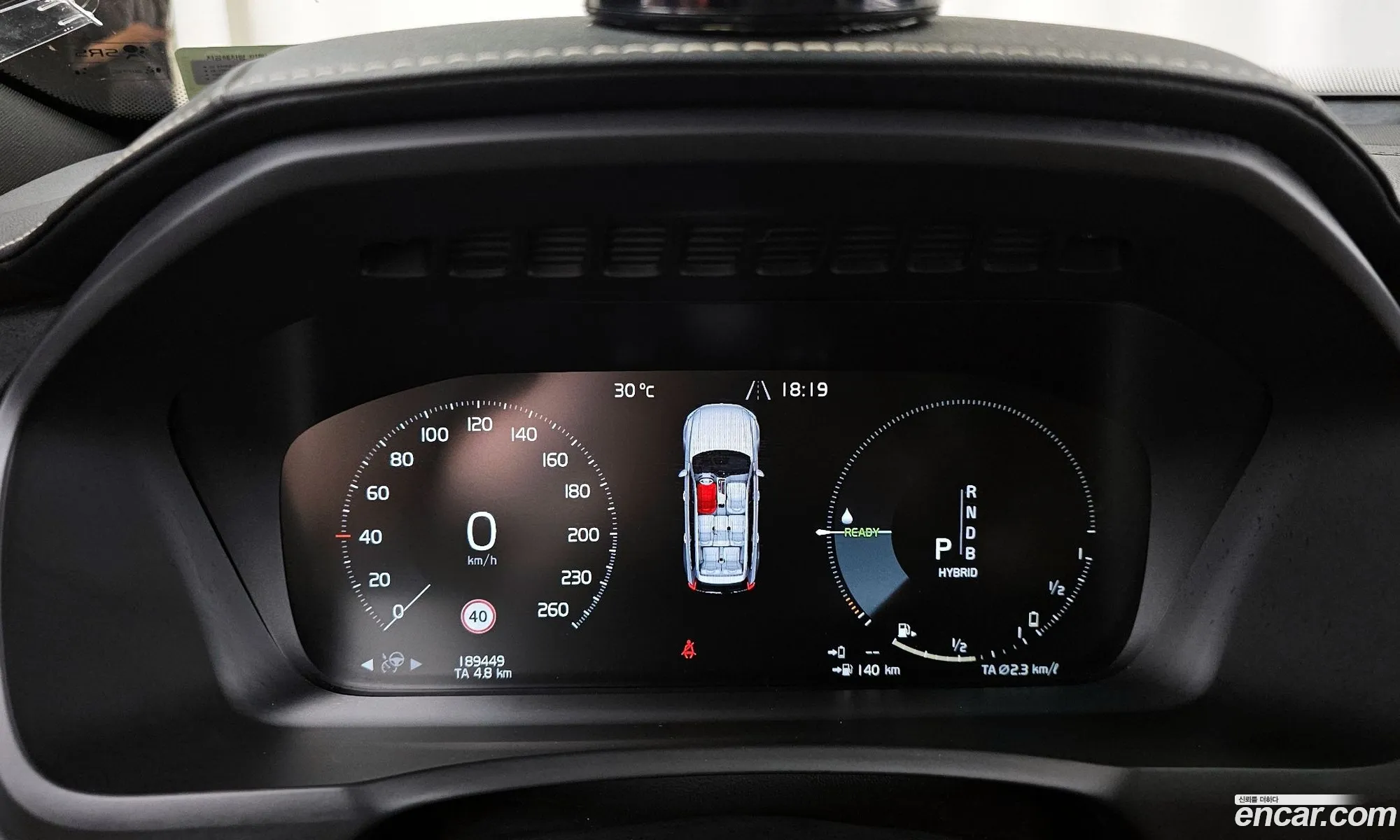 Volvo XC90 2017 YV1LFBC0DH1163735 — 17