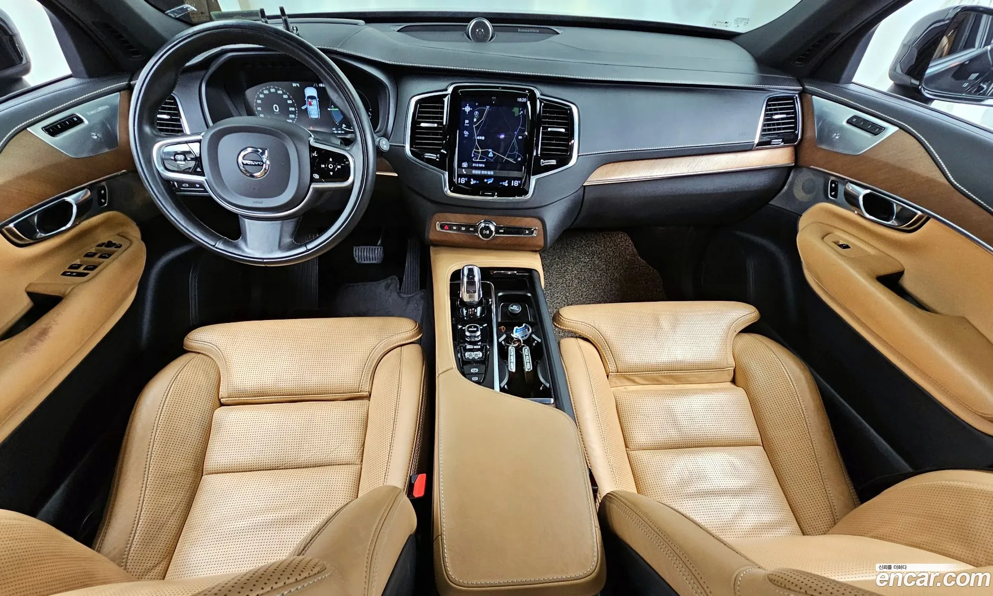 Volvo XC90 2017 YV1LFBC0DH1163735 — 20