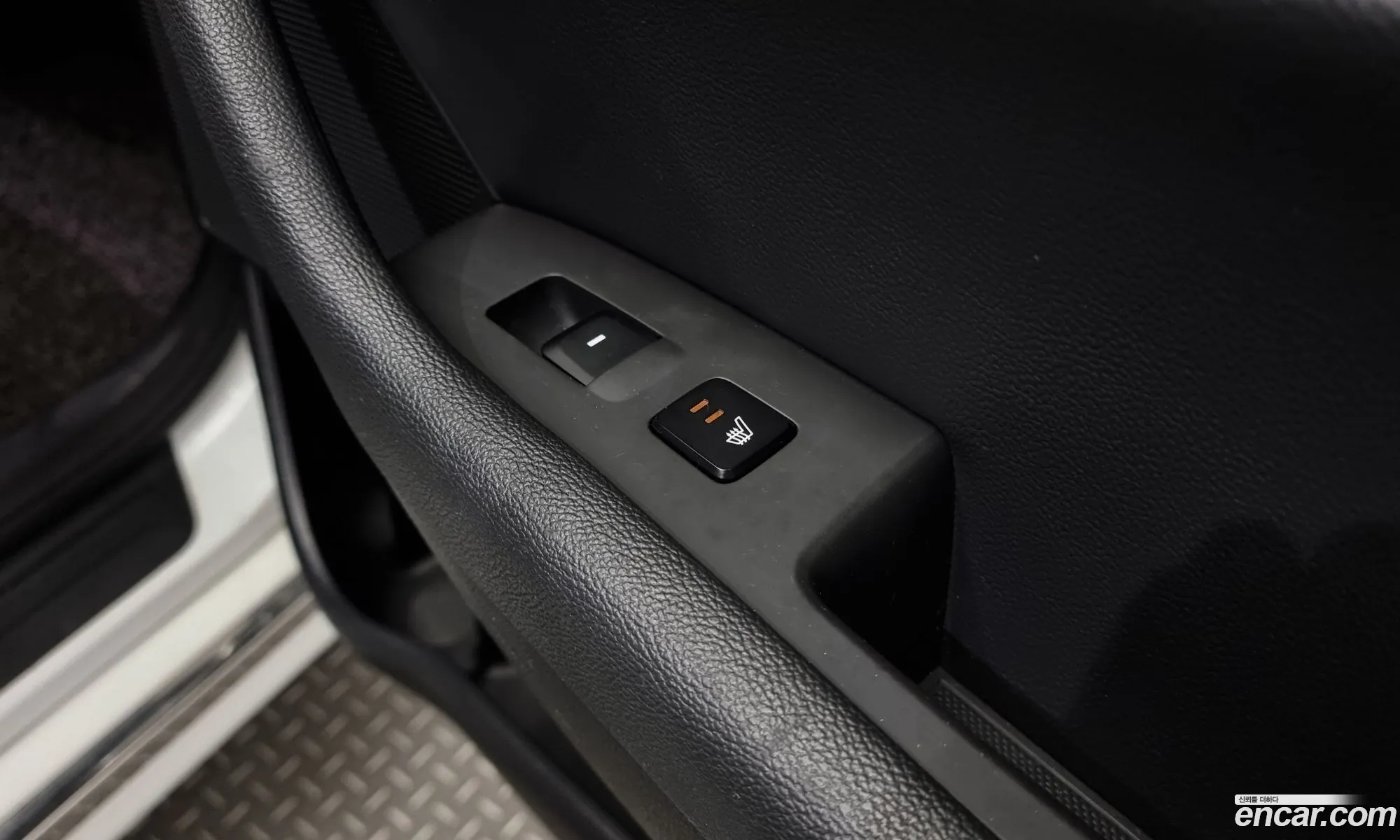 Hyundai LF Sonata Hybrid 2015 — 4