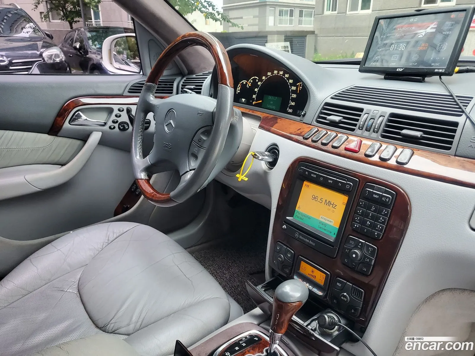 Mercedes-Benz S-Class 2000 — 4