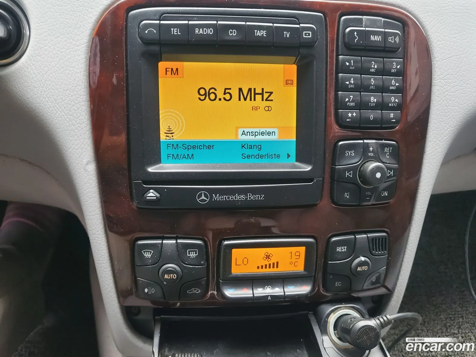Mercedes-Benz S-Class 2000 — 2