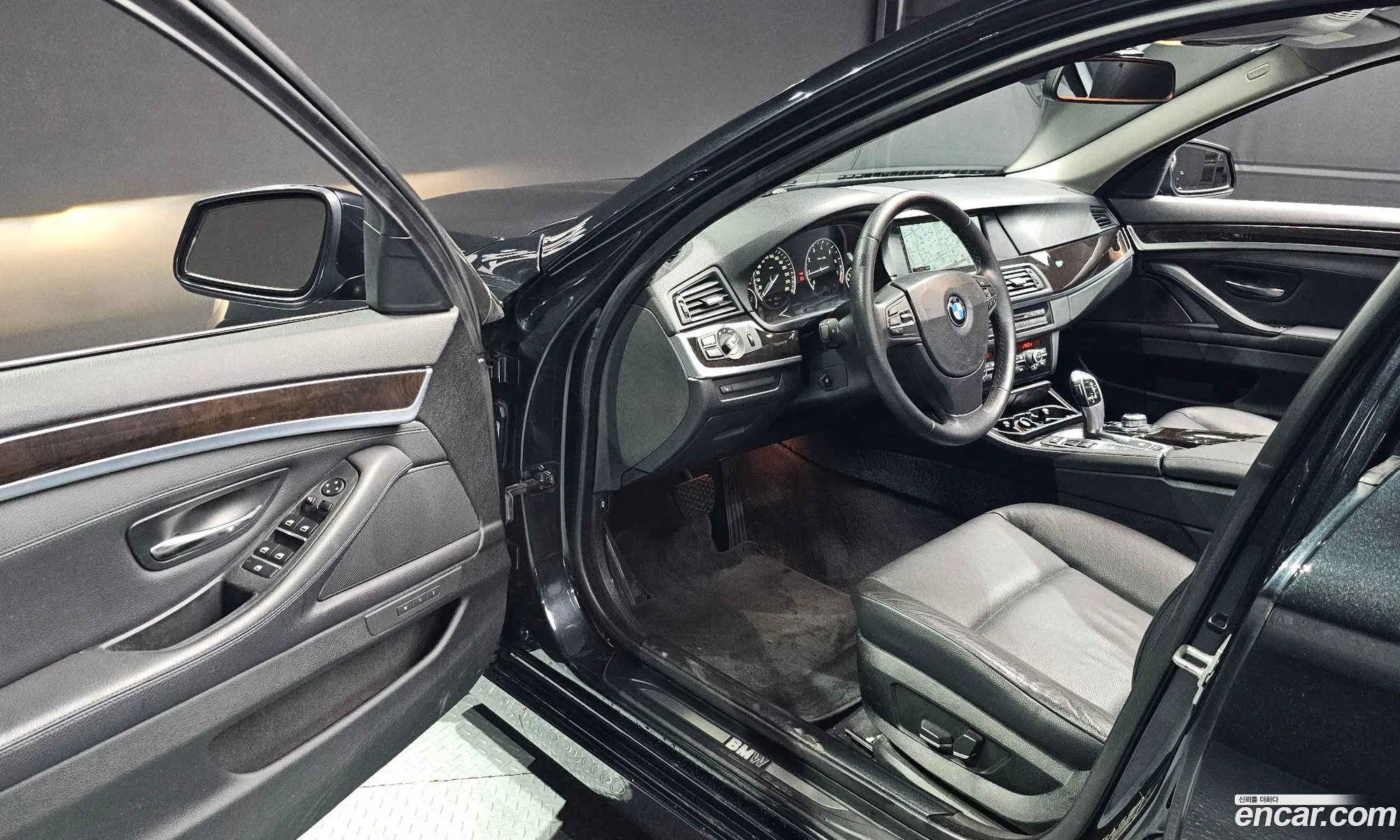 BMW 5 Series 2012 WBAXH3104CDX36991 — 10