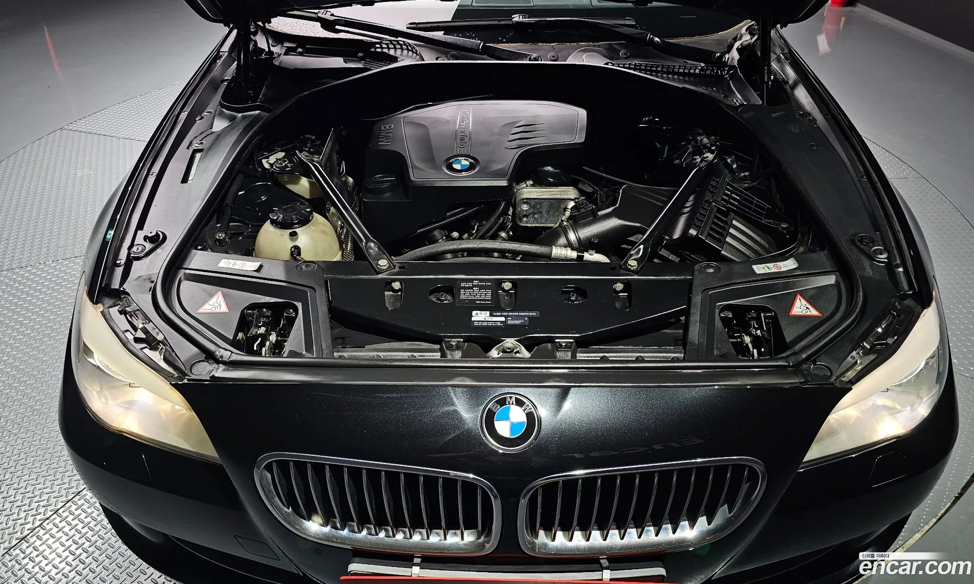 BMW 5 Series 2012 WBAXH3104CDX36991 — 9