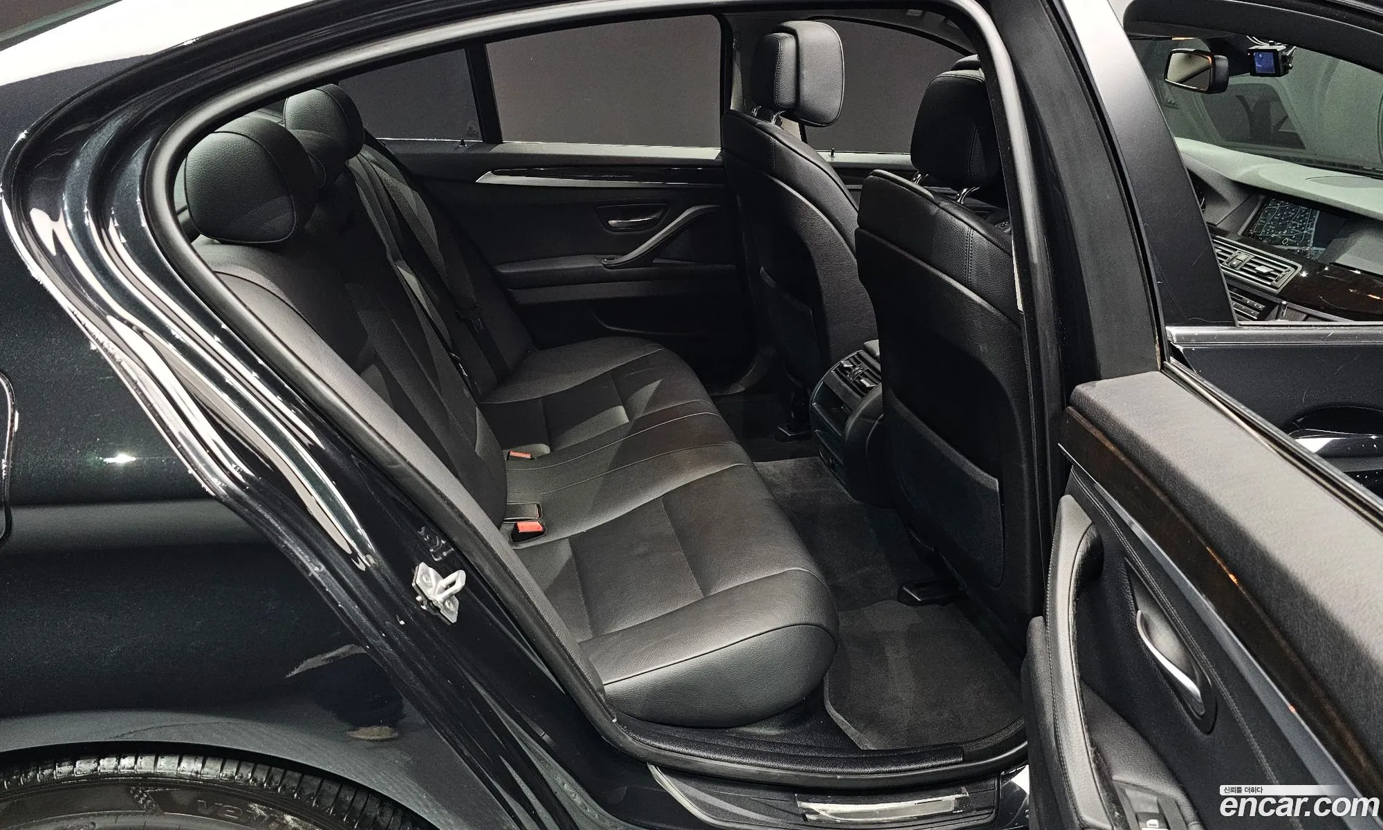 BMW 5 Series 2012 WBAXH3104CDX36991 — 13