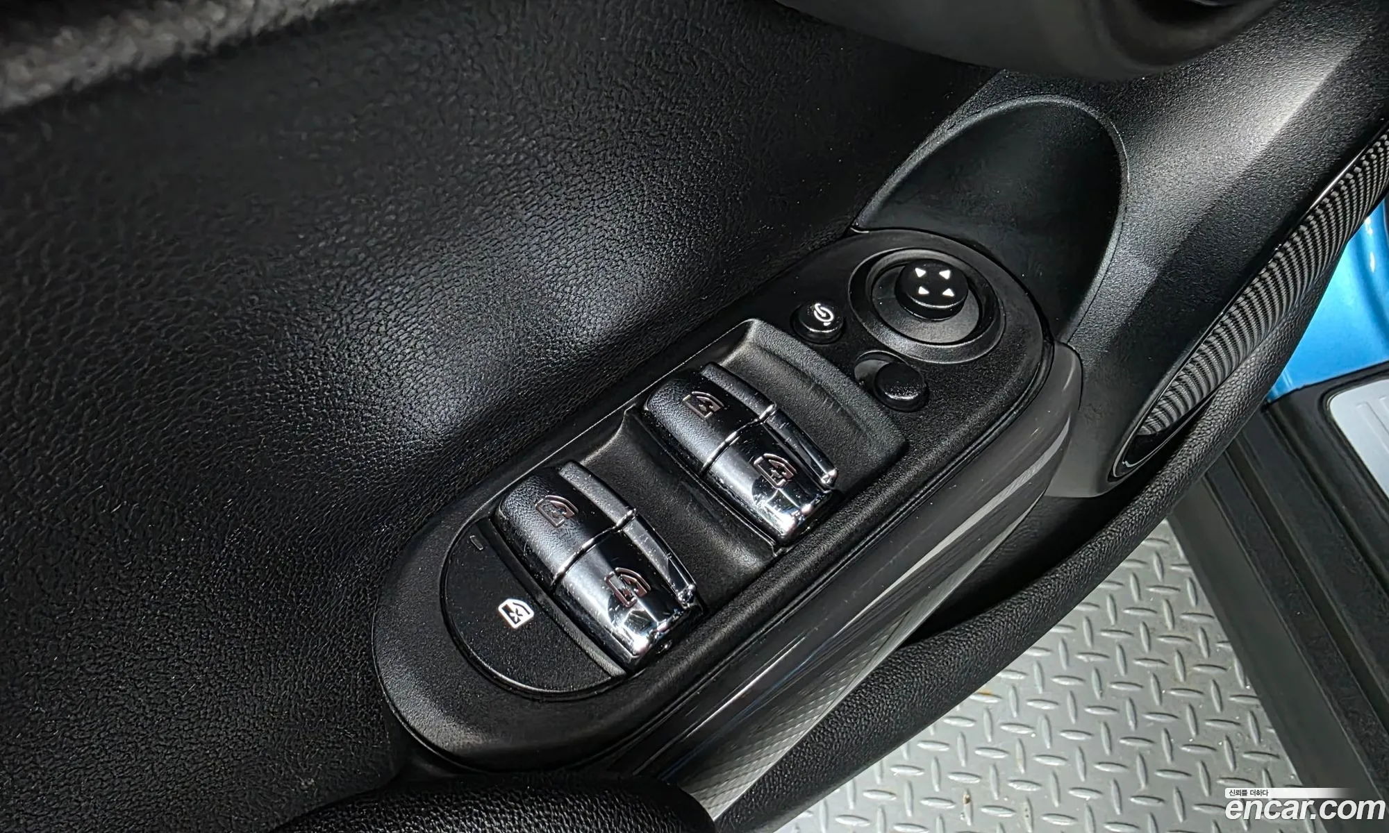 Mini Cooper D 2017 — 16