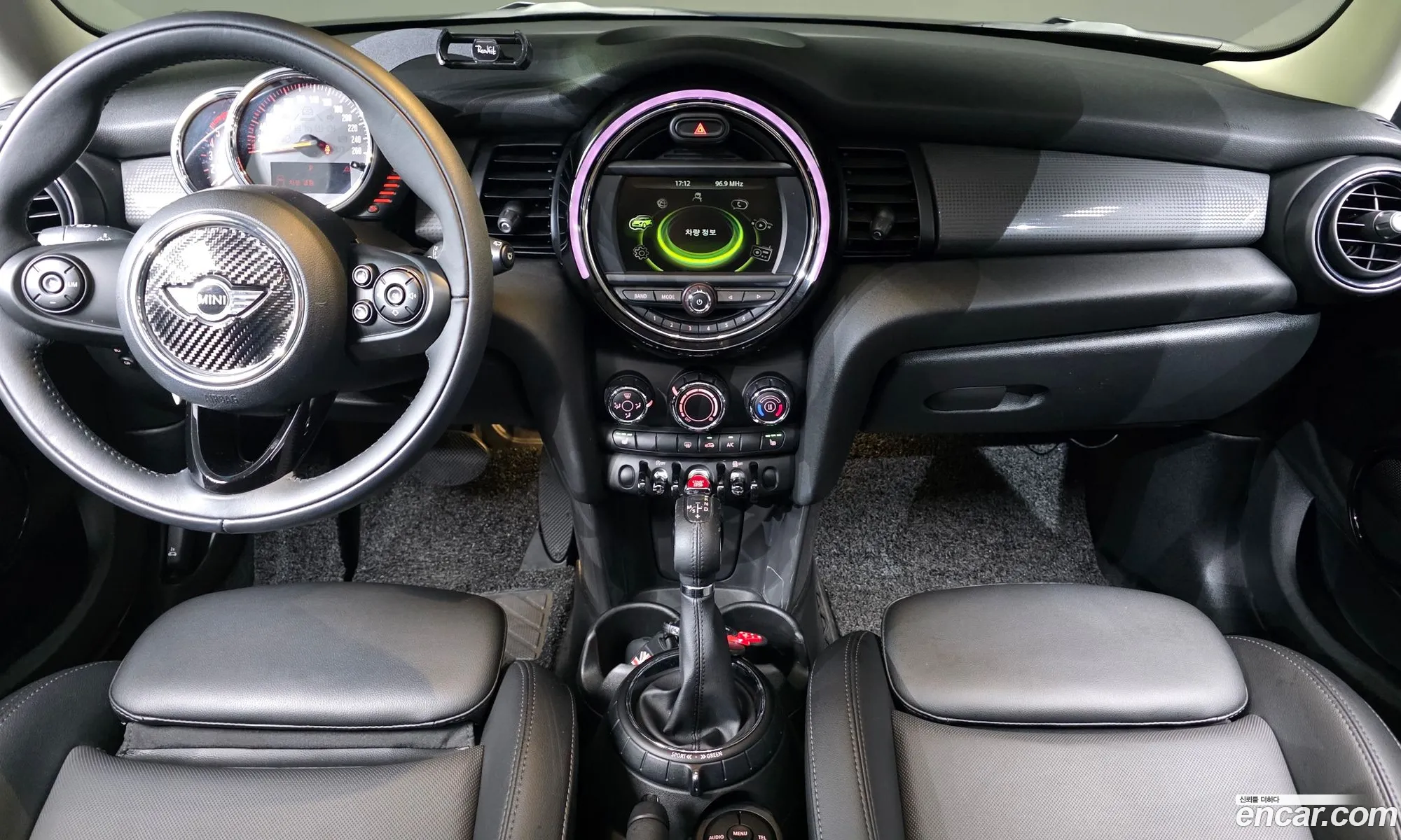 Mini Cooper D 2017 — 12