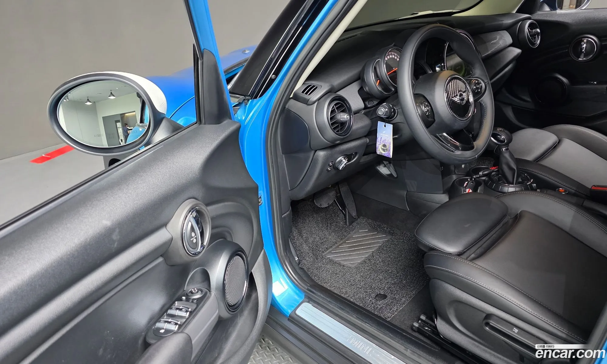 Mini Cooper D 2017 — 18