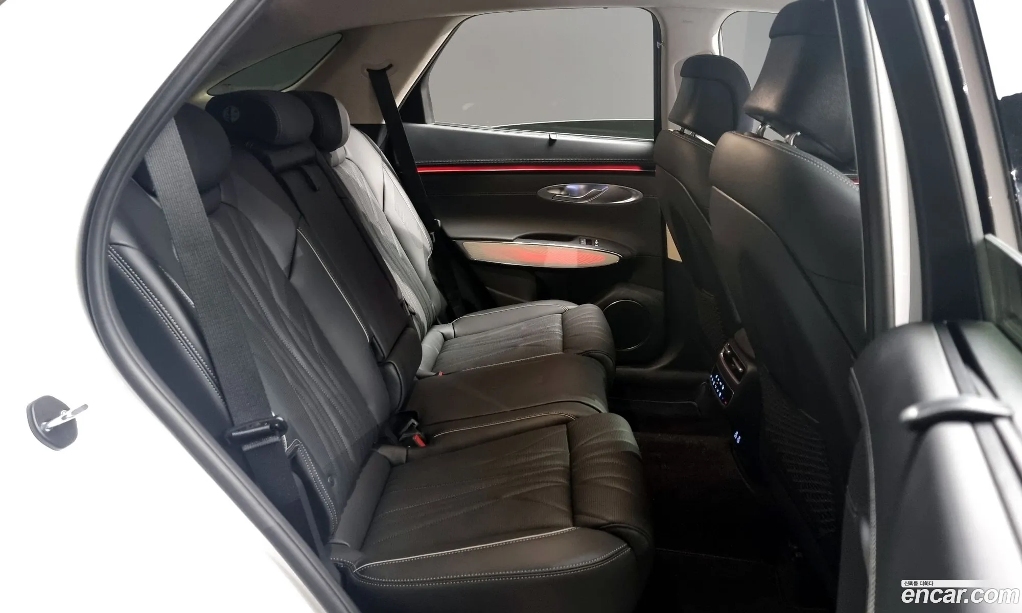 Genesis GV70 2024 — 10