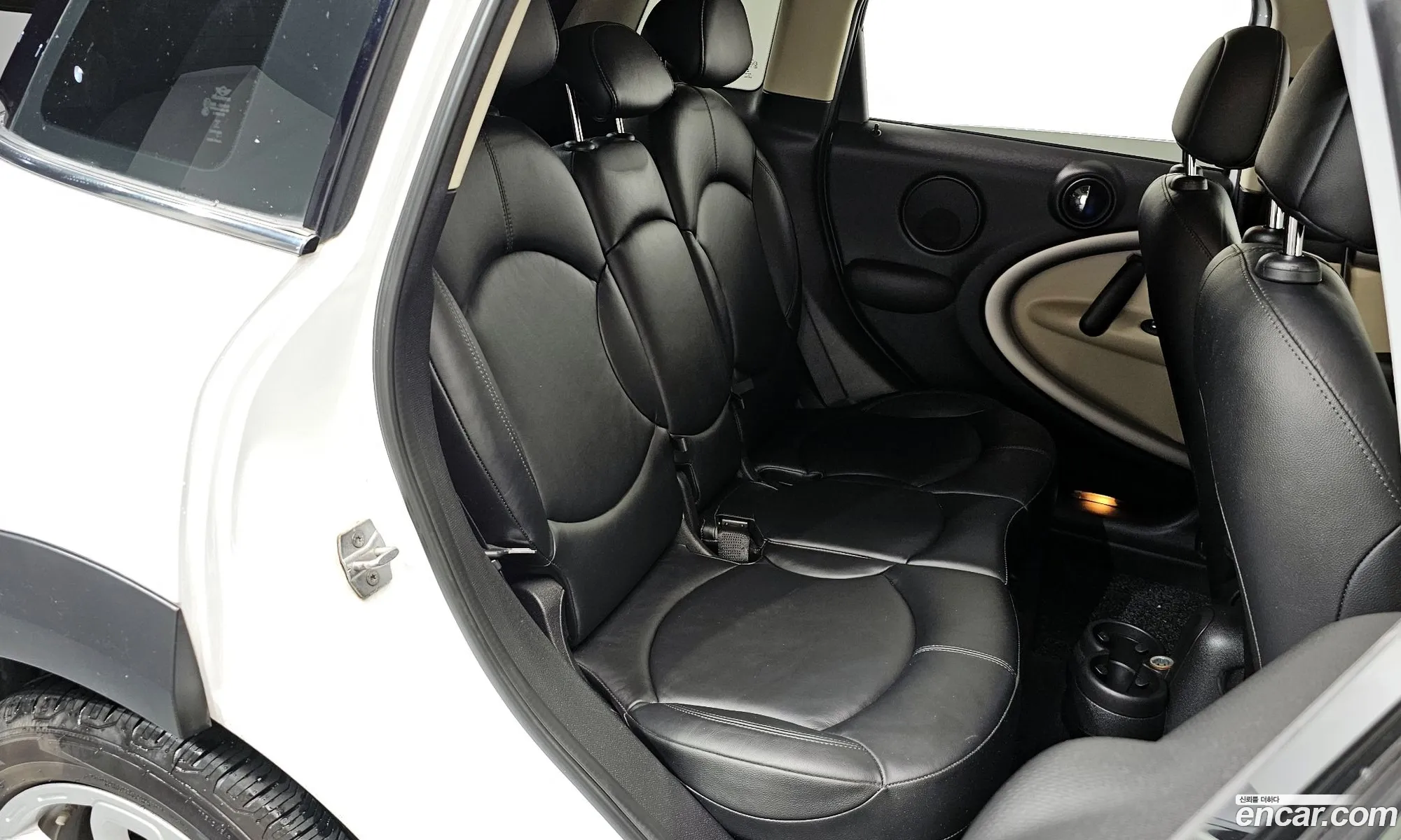 Mini Cooper D Countryman 2016 — 16
