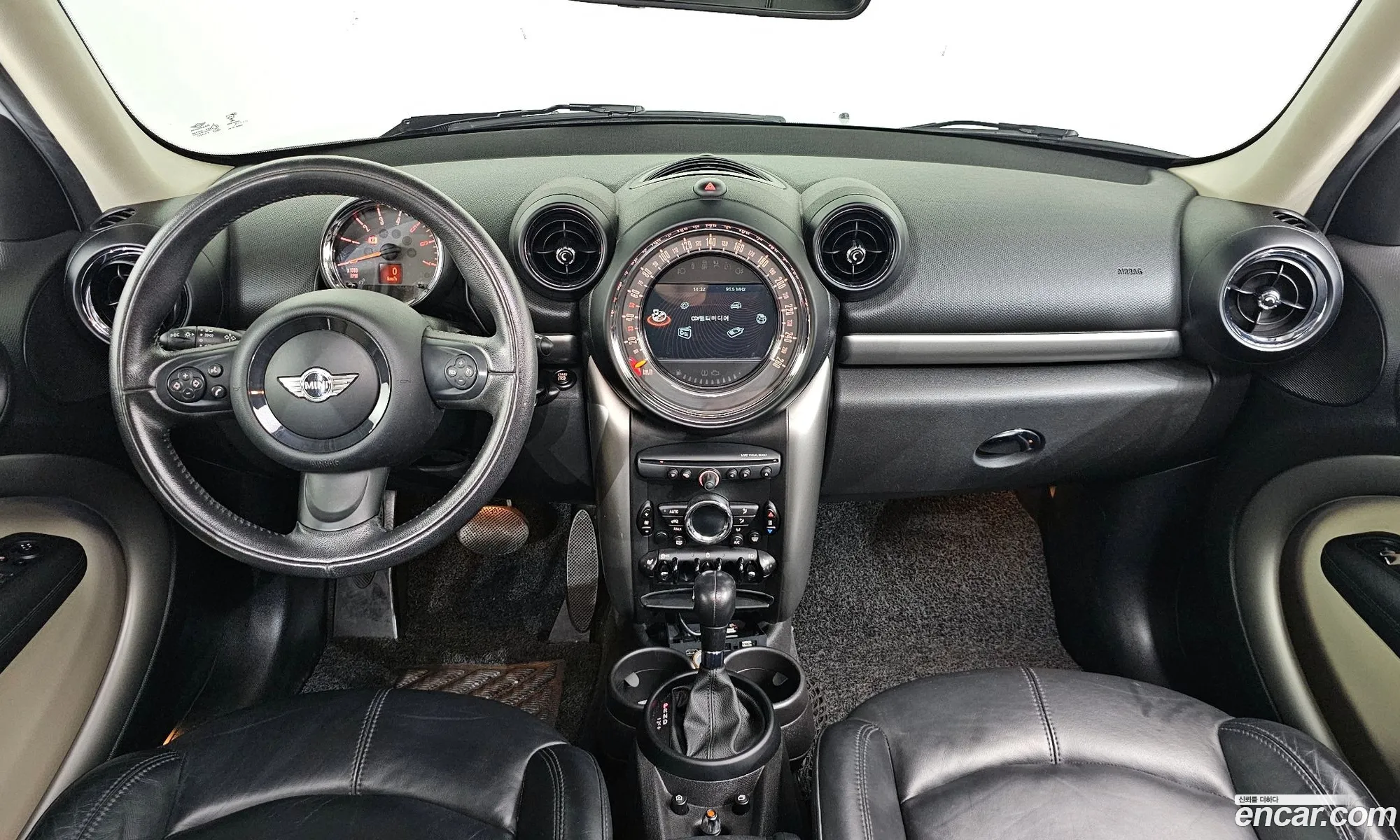 Mini Cooper D Countryman 2016 — 14