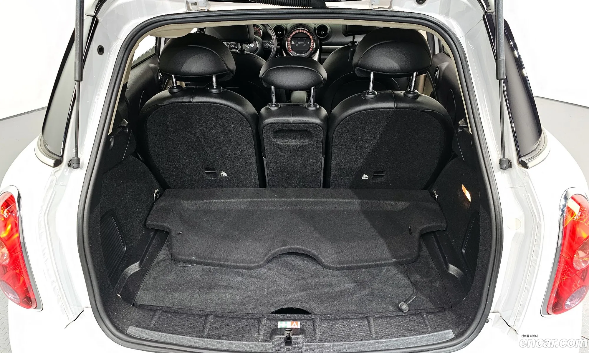 Mini Cooper D Countryman 2016 — 12
