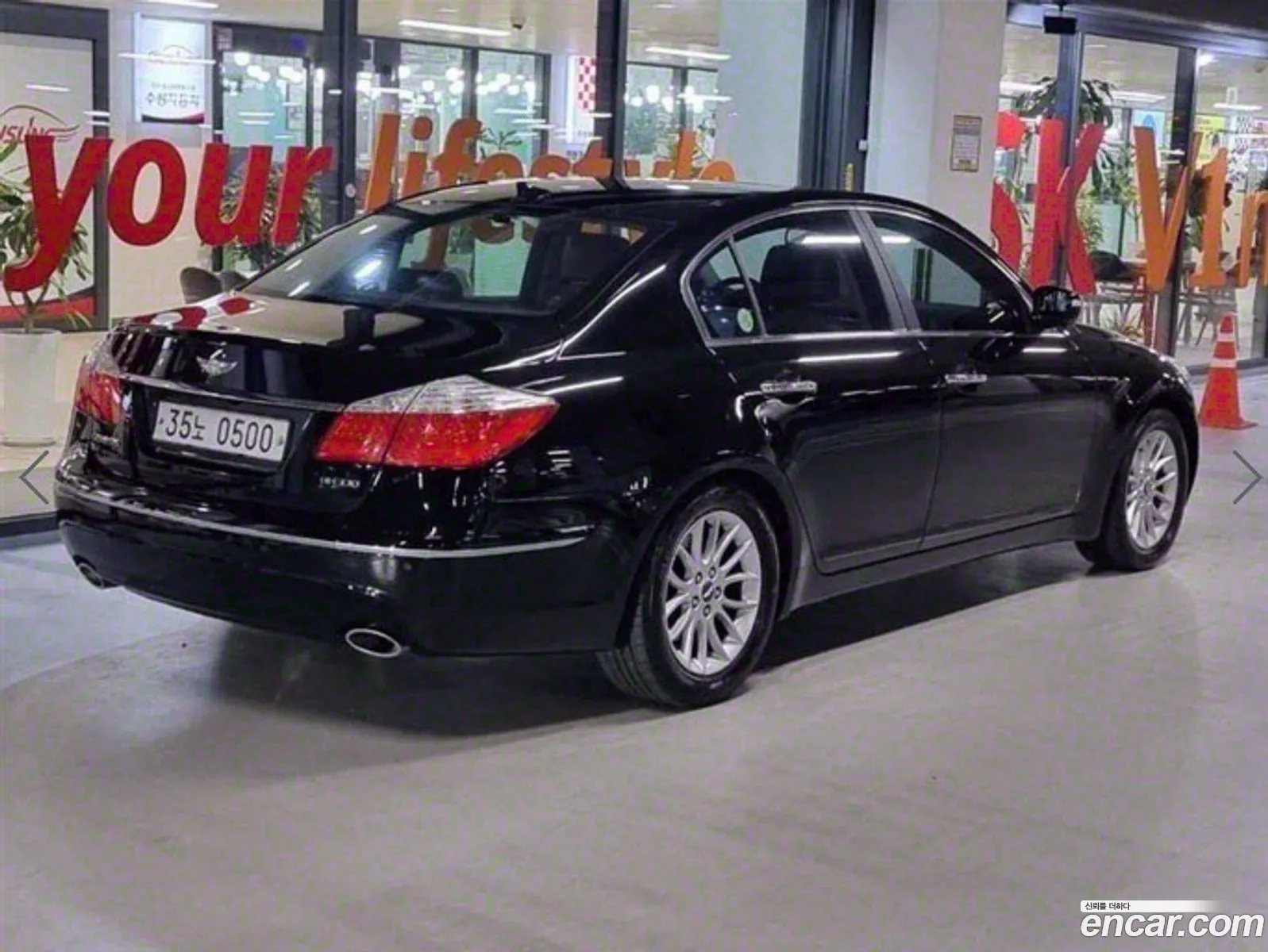 Hyundai Genesis 2011 — 5