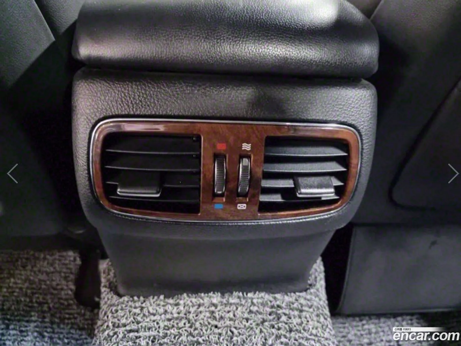 Hyundai Genesis 2011 — 8