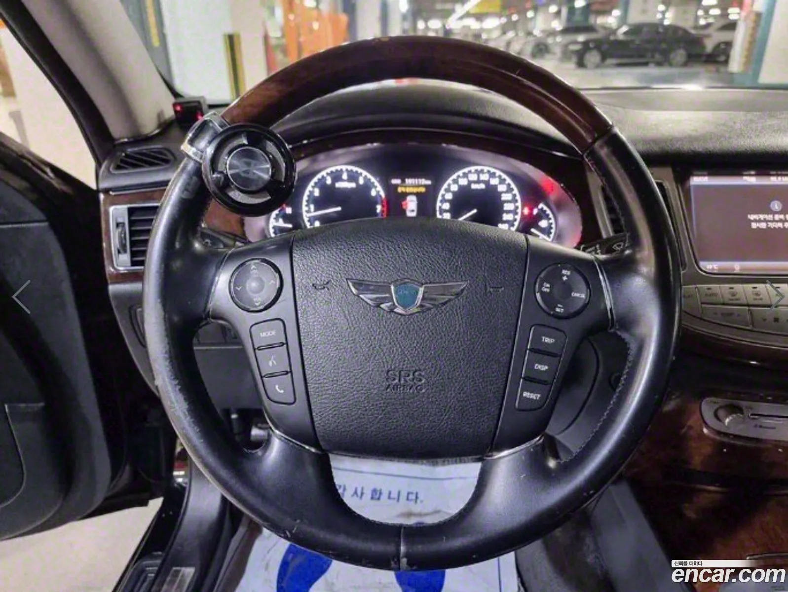 Hyundai Genesis 2011 — 11