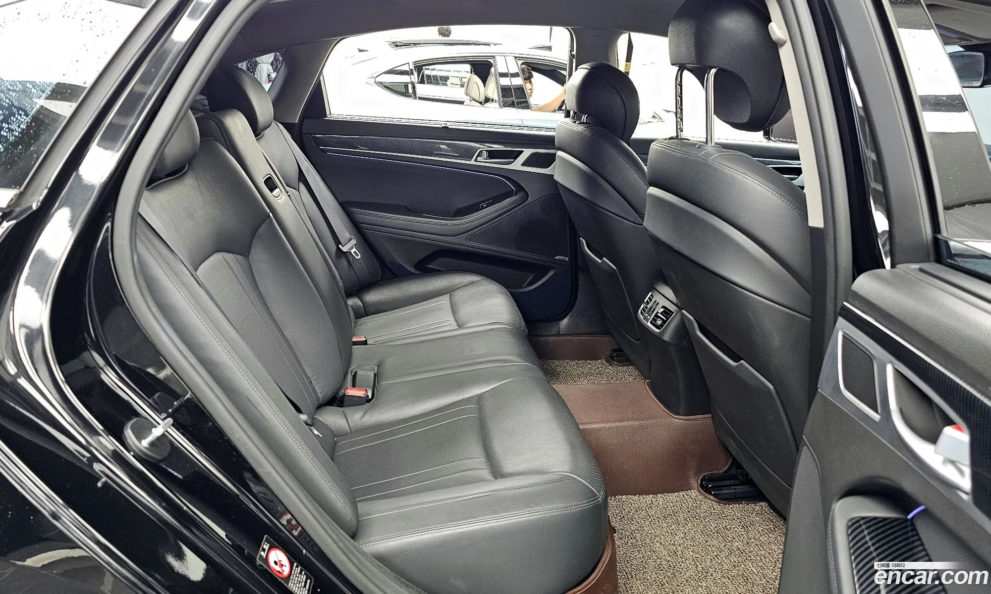 Hyundai Genesis DH 2014 — 2