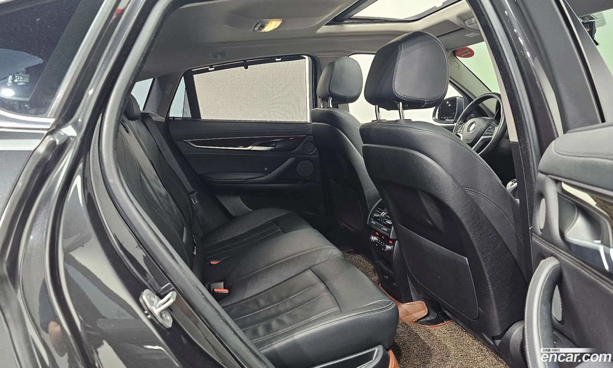 BMW X6 2017 WBAKV2104H0V43512 — 17