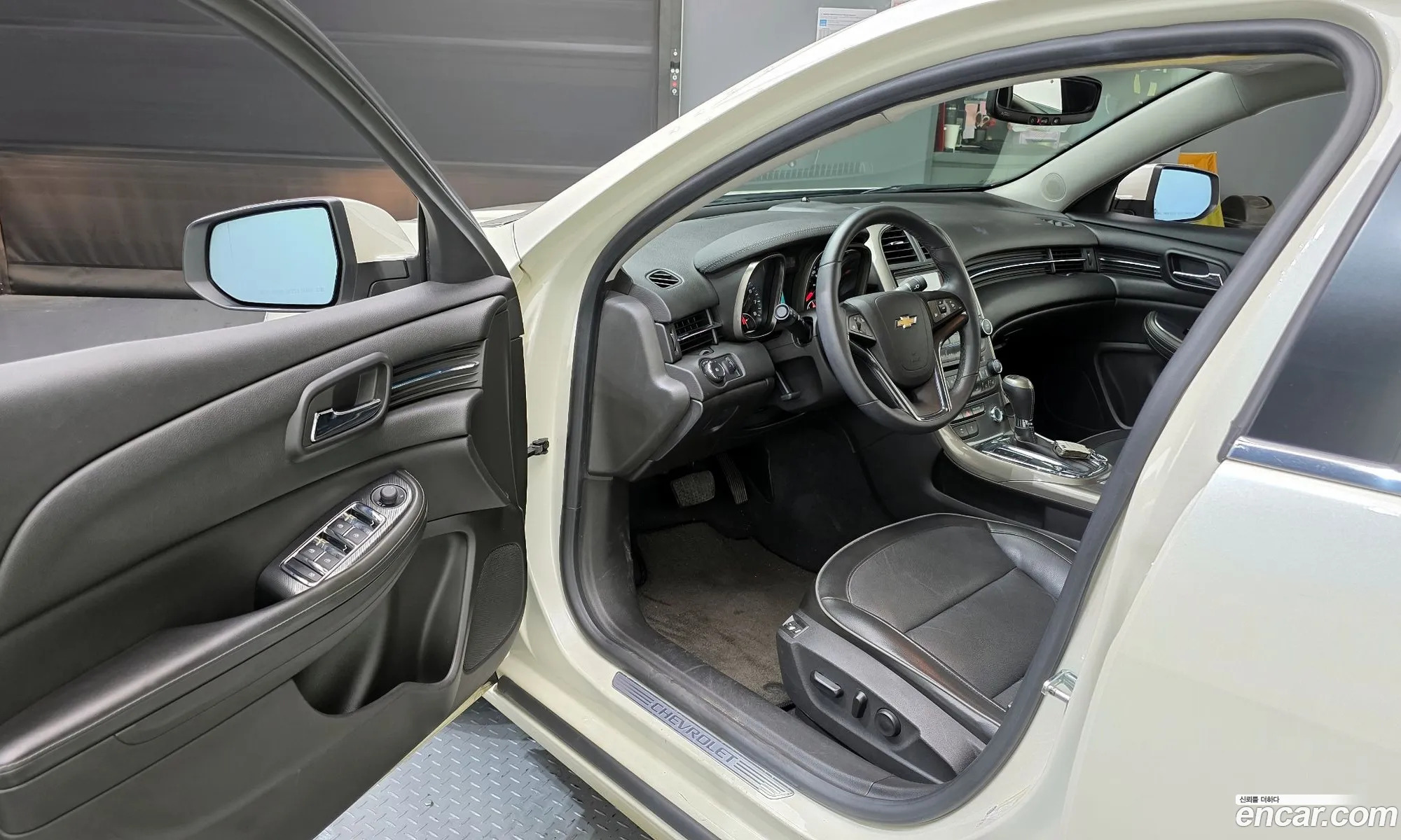 Chevrolet (GM Daewoo) Malibu 2012 — 4