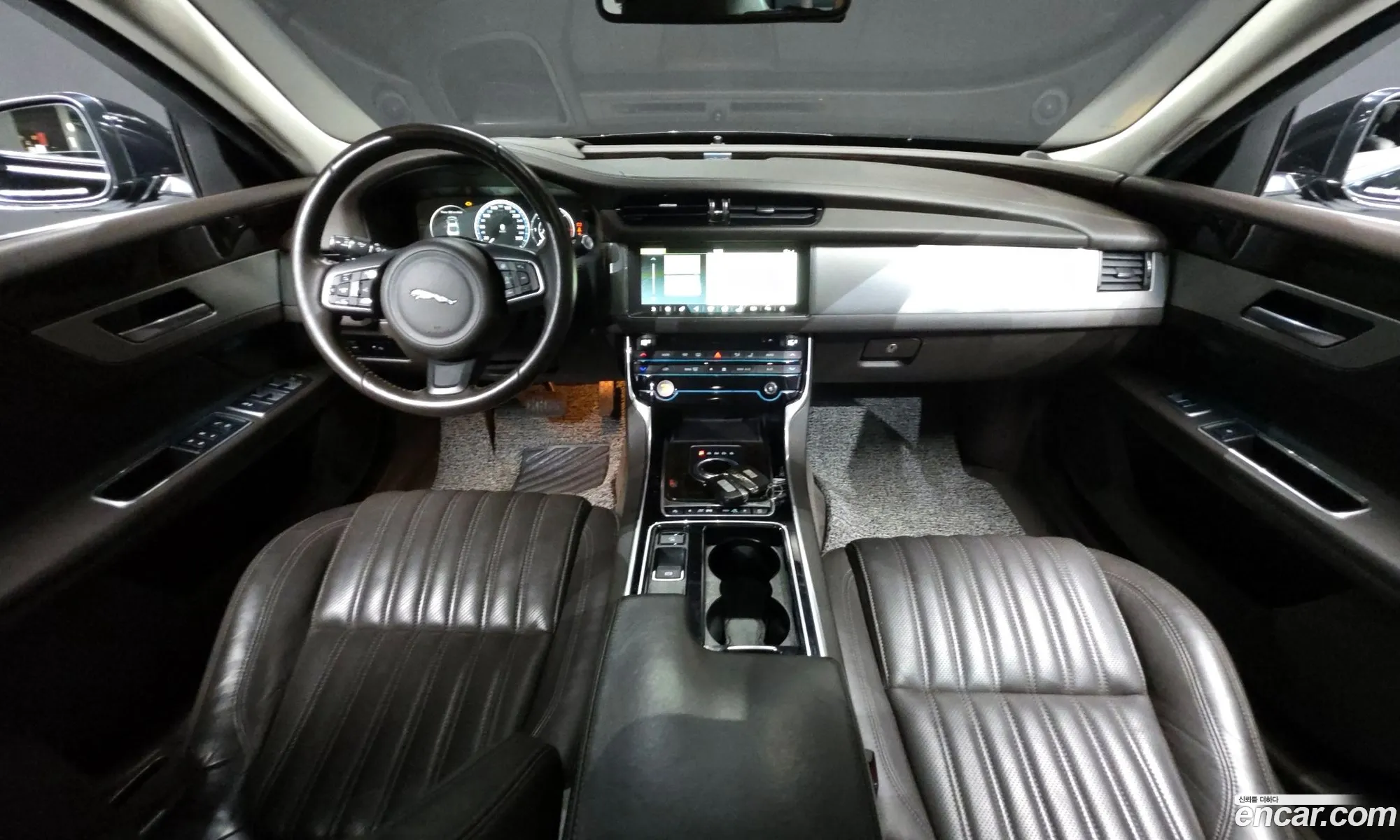 Jaguar XF 2017 1111111ㅂㅂㅂㅂㅂㅂㅂㅂㅂ1 — 18