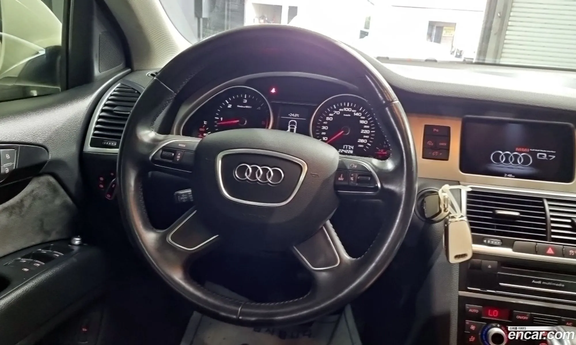 Audi Q7 2013 — 5
