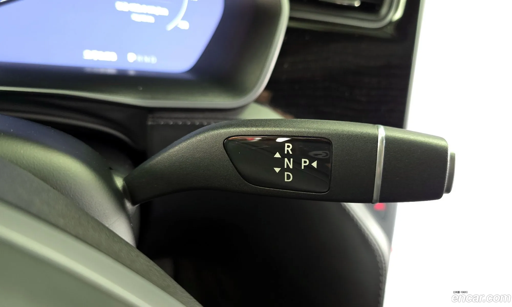 Tesla Model S 2018 5YJSA1E26JF273680 — 14