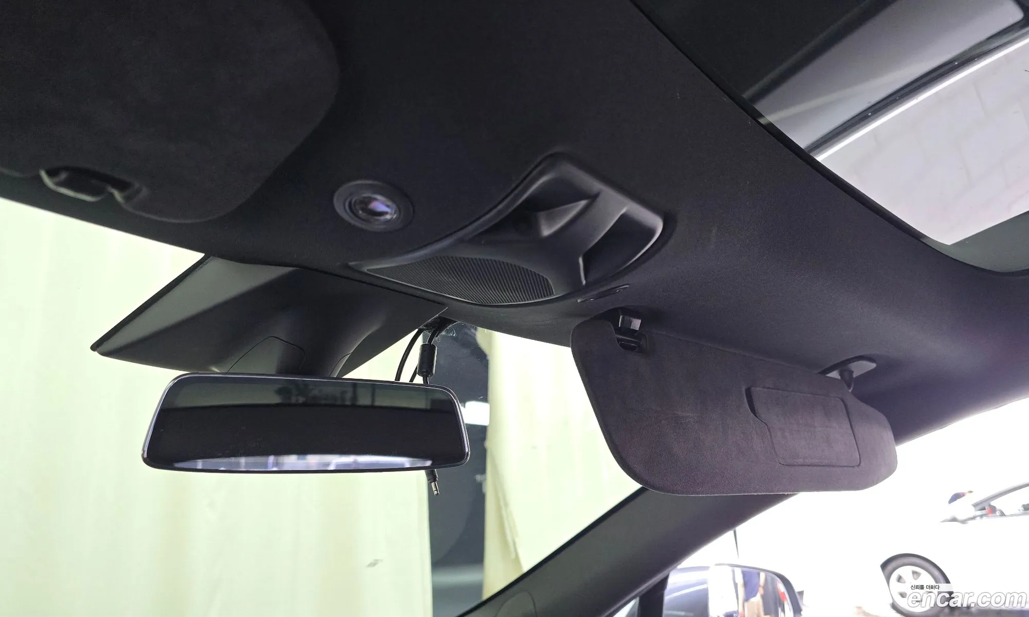 Tesla Model S 2018 5YJSA1E26JF273680 — 8