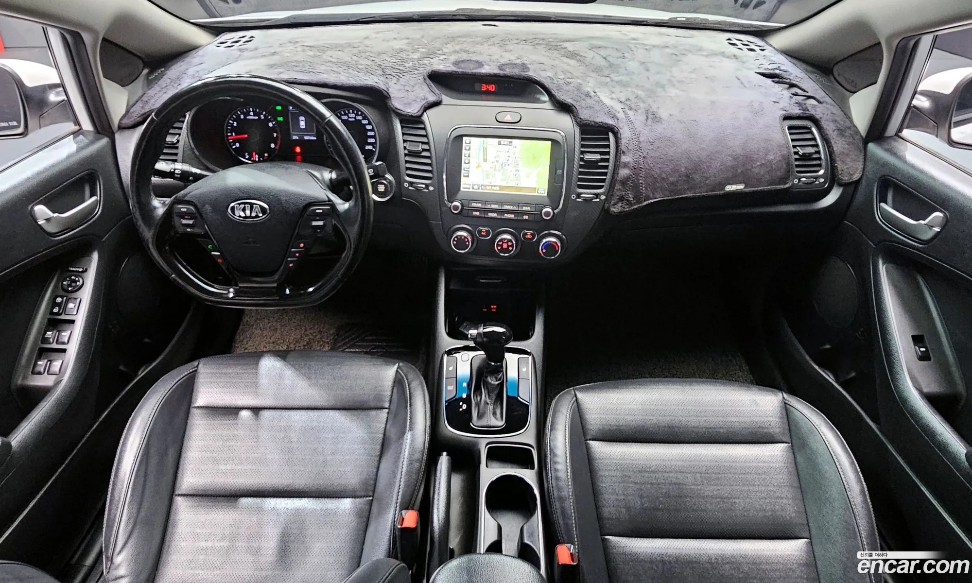 Kia K3 2017 — 4