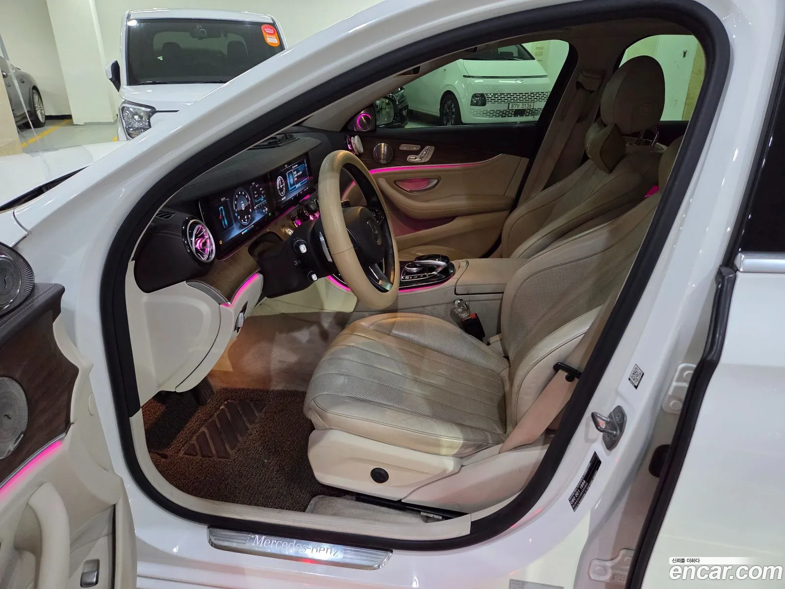 Mercedes-Benz E-Class W213 2016 — 16