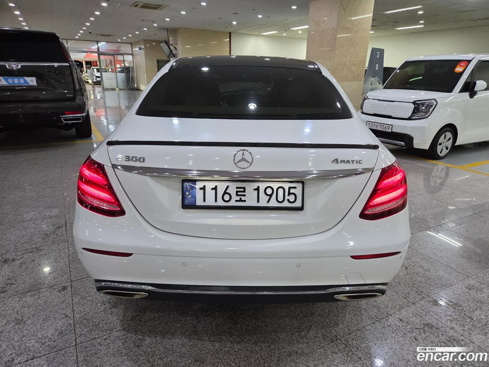 Mercedes-Benz E-Class W213 2016 — 17