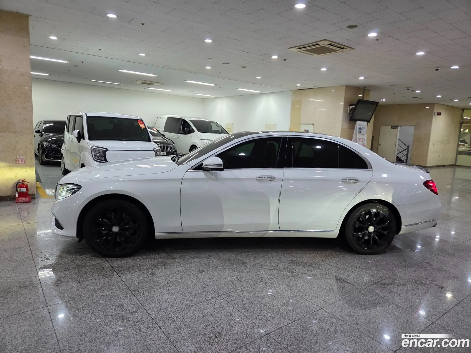 Mercedes-Benz E-Class W213 2016 — 2