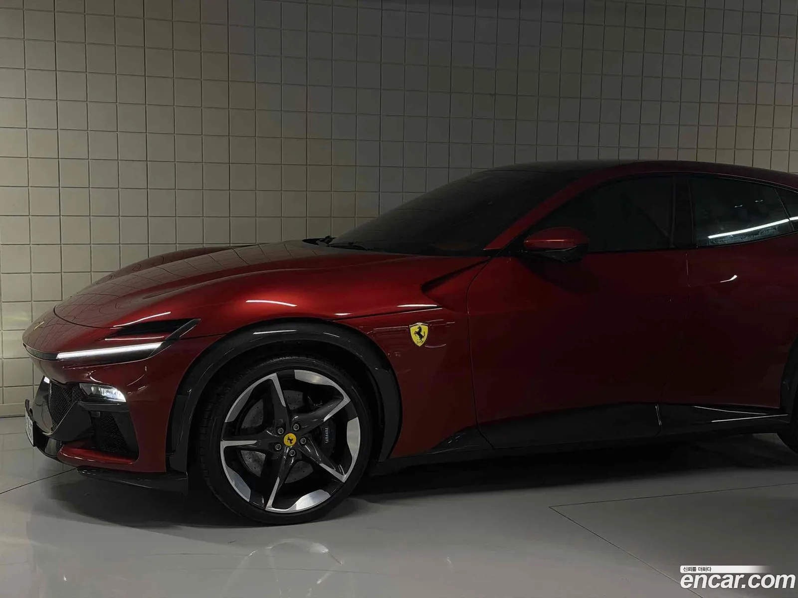 Ferrari Purosangue 2024 — 14