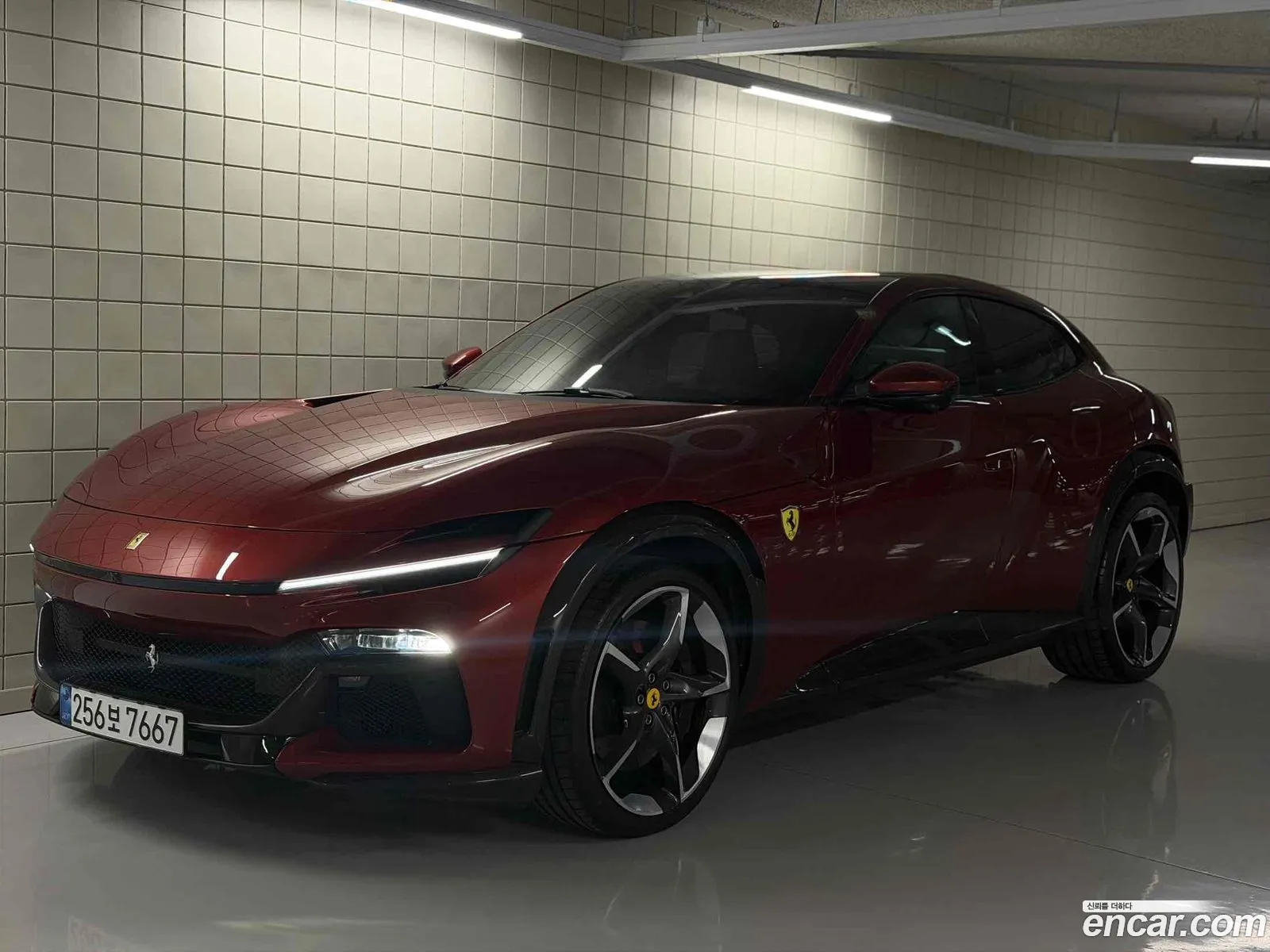 Ferrari Purosangue 2024 — 7