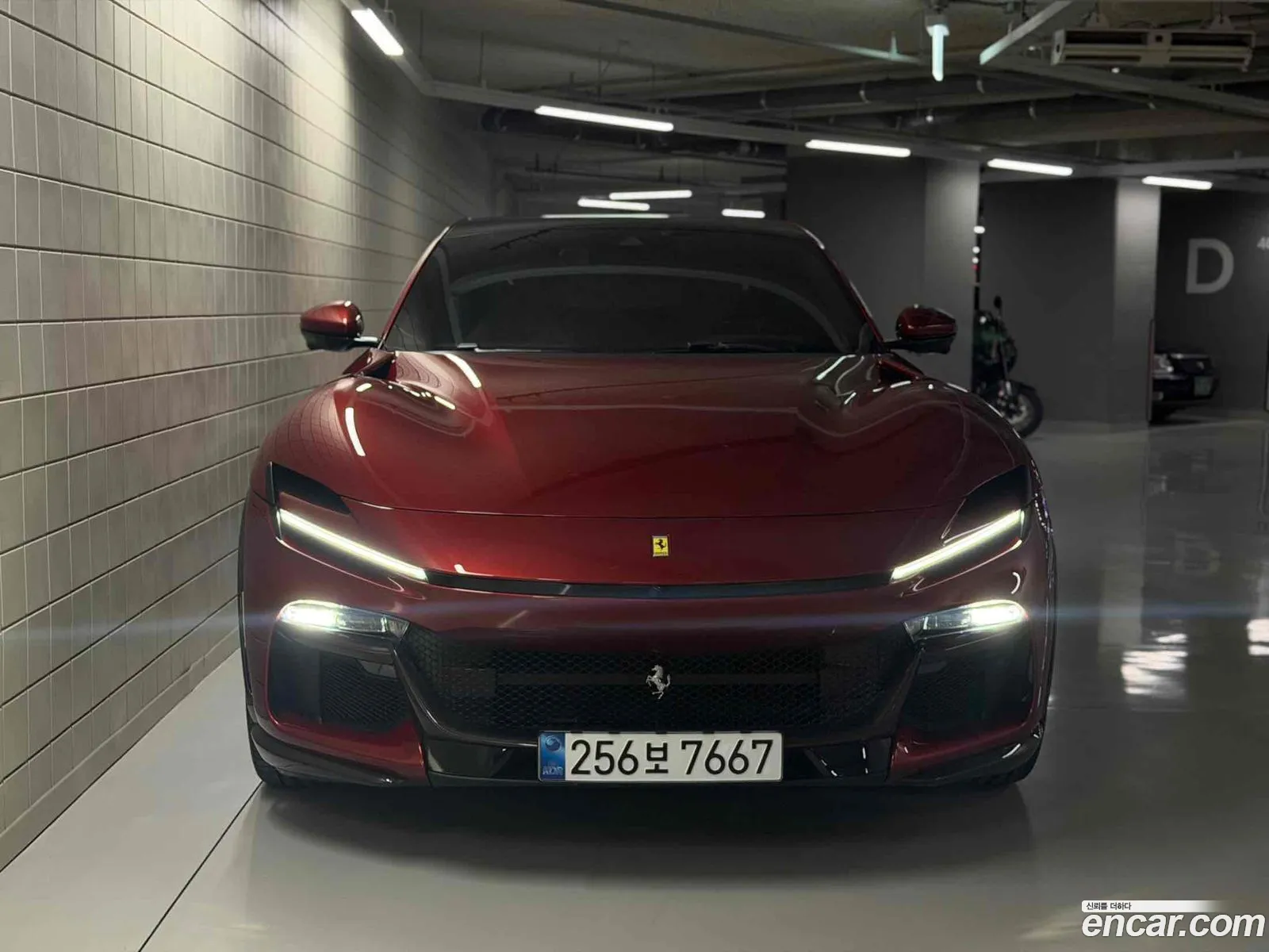 Ferrari Purosangue 2024 — 10