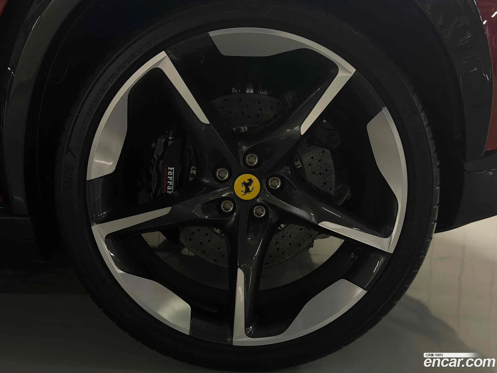 Ferrari Purosangue 2024 — 6