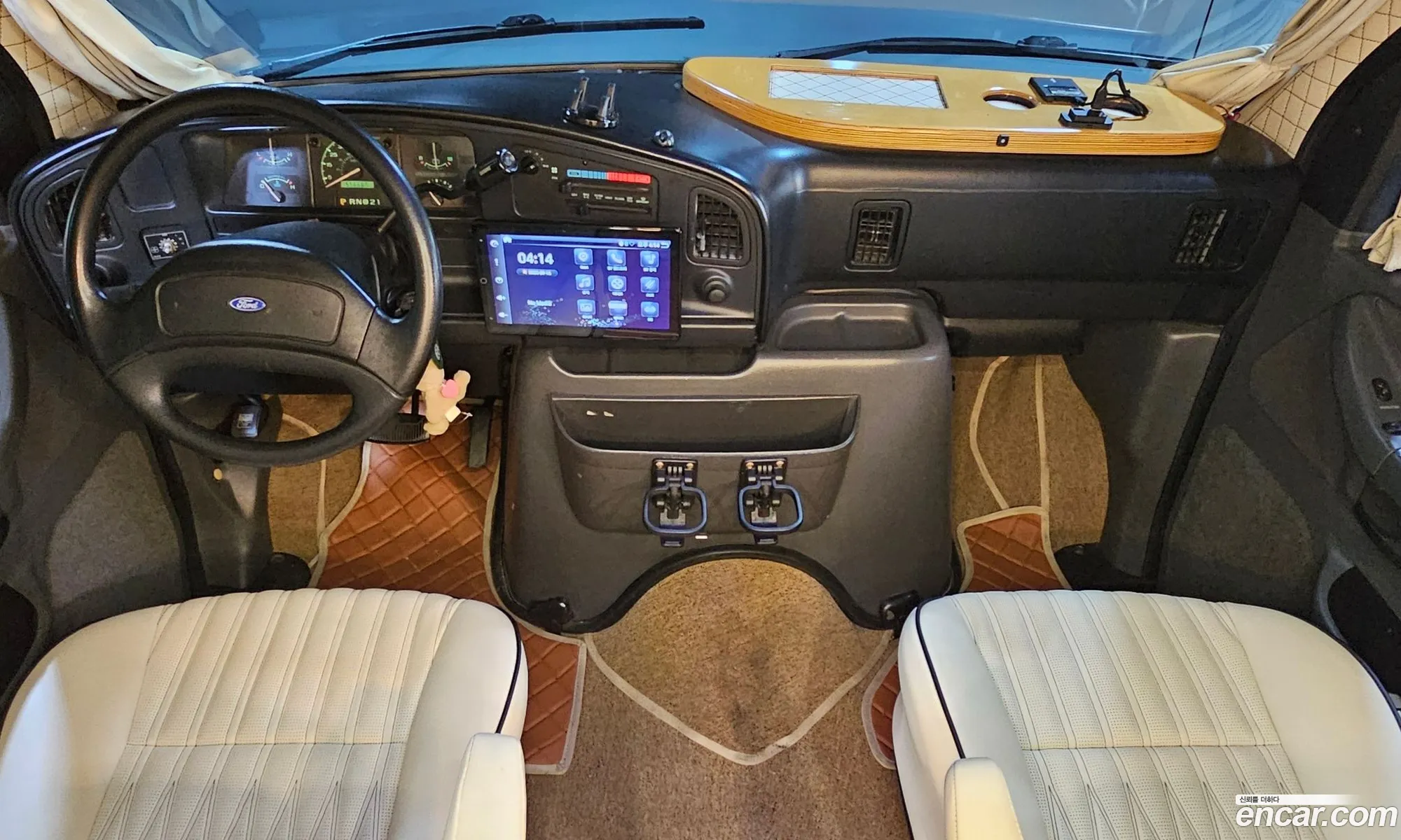 Ford E-Series 1993 KM90H4AKGPKZ00001 — 18
