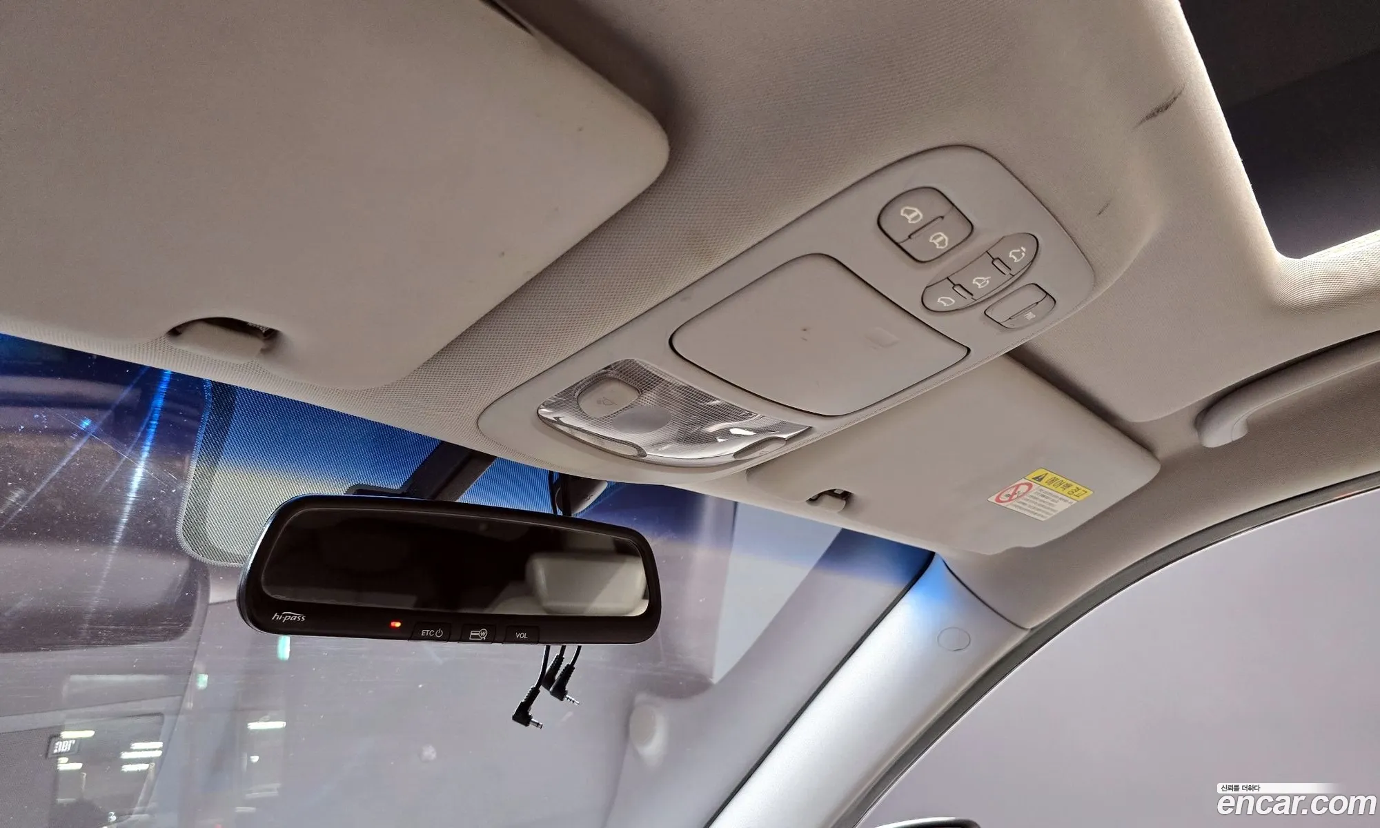 Kia Carnival R 2010 — 18