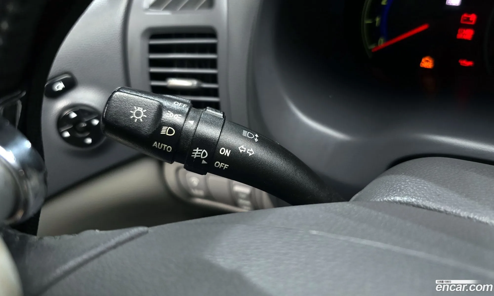 Kia Carnival R 2010 — 8