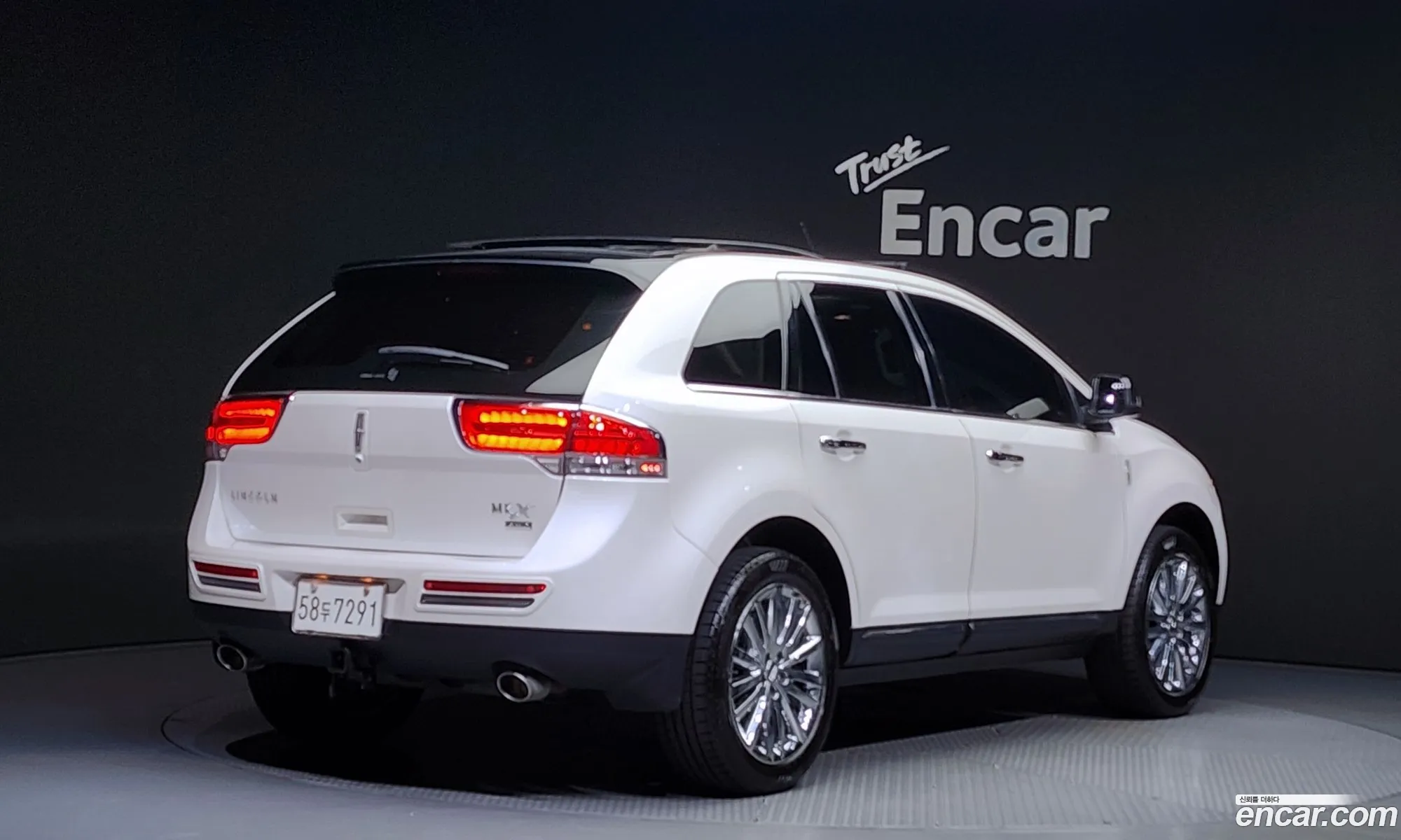 Lincoln MKX 2012 — 19