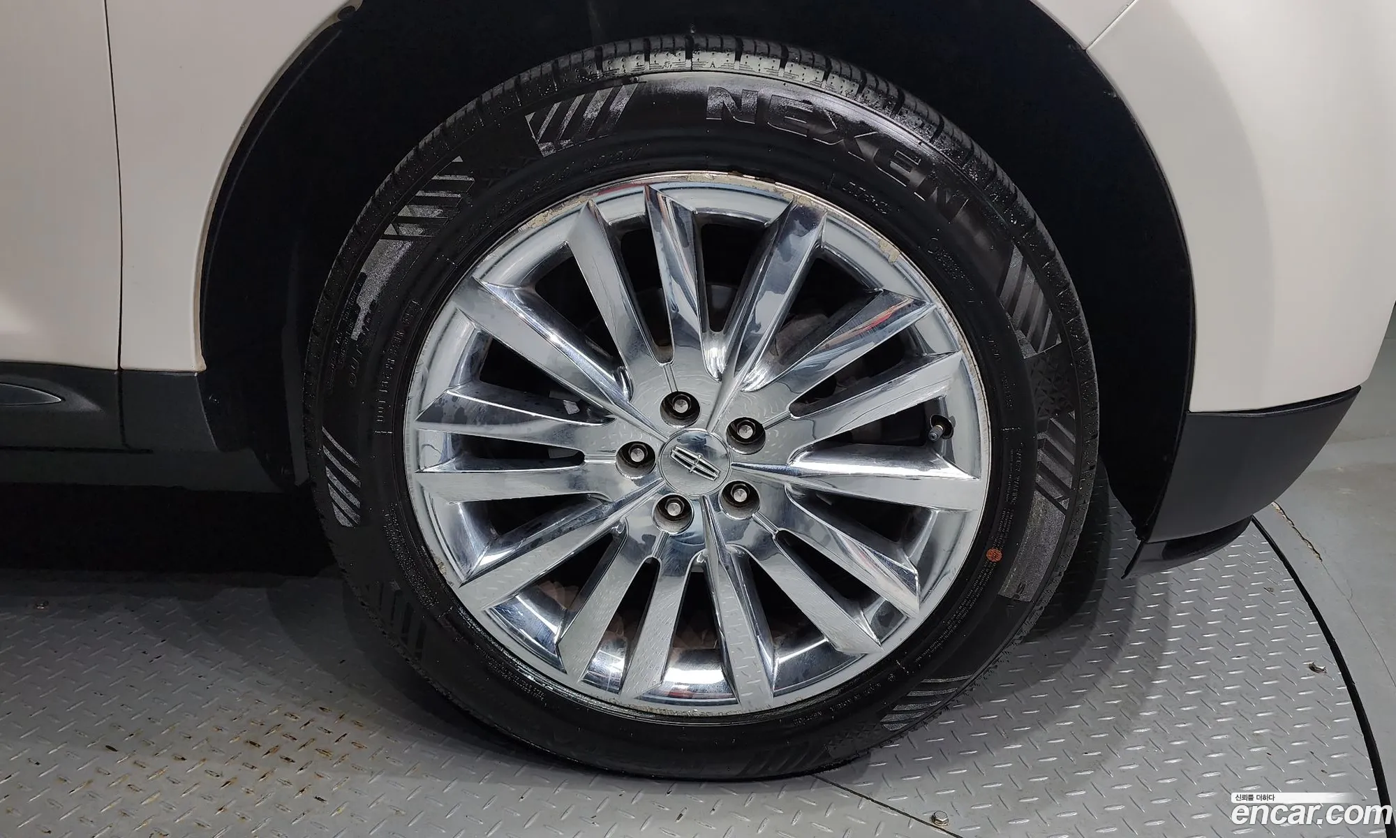 Lincoln MKX 2012 — 3