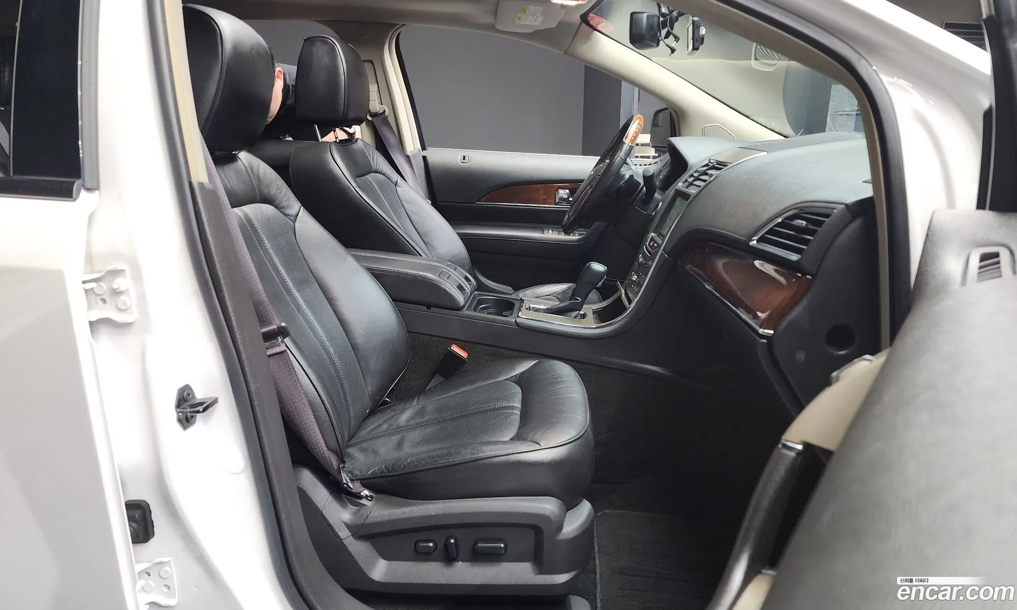 Lincoln MKX 2012 — 15