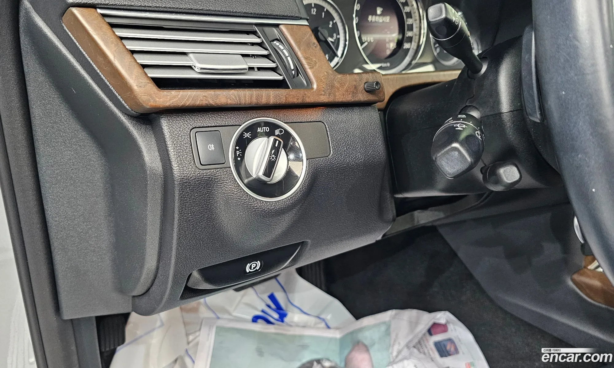 Mercedes-Benz E-Class W212 2013 WDDHF5FB6DA728242 — 2
