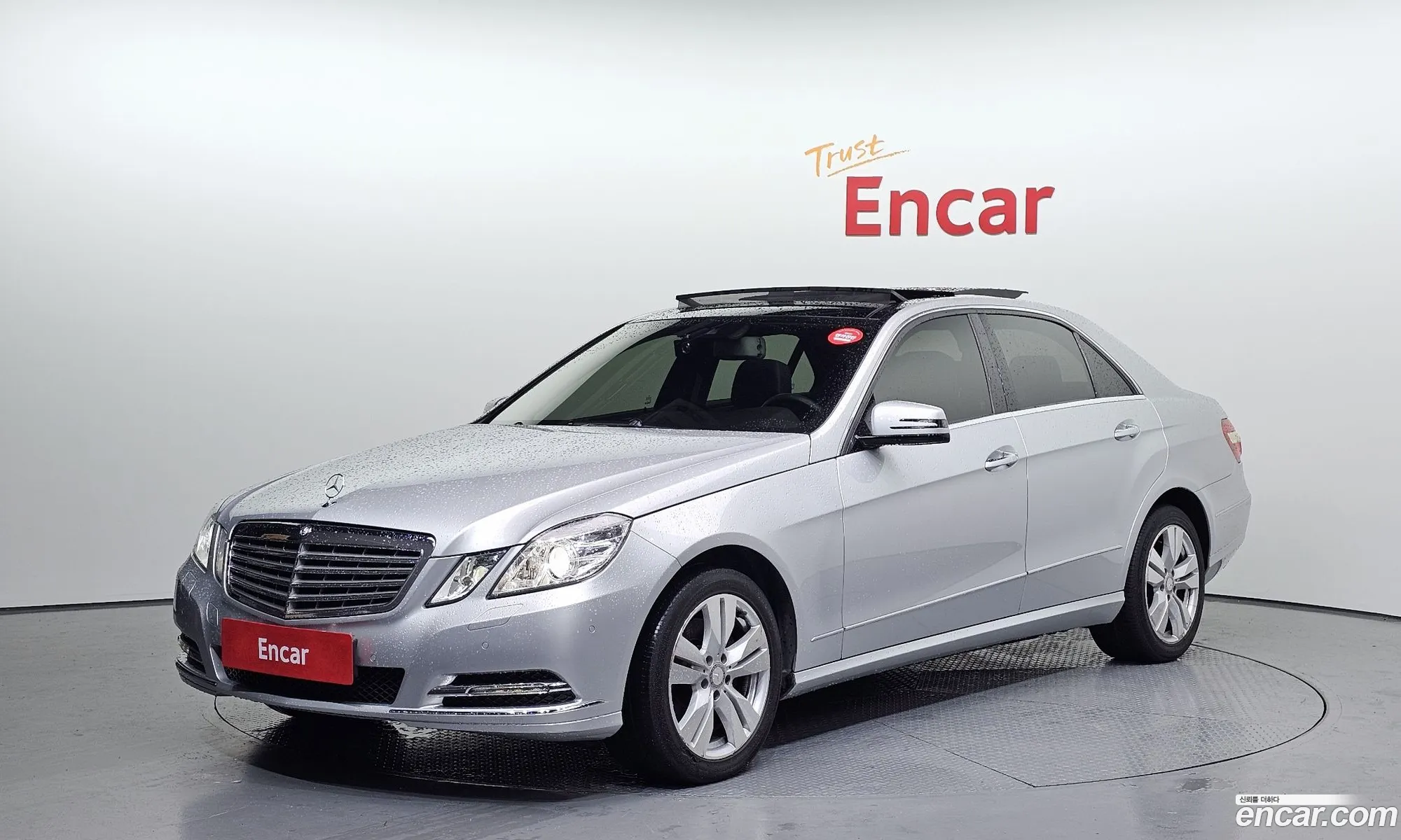 Mercedes-Benz E-Class W212 2013 WDDHF5FB6DA728242 — 19
