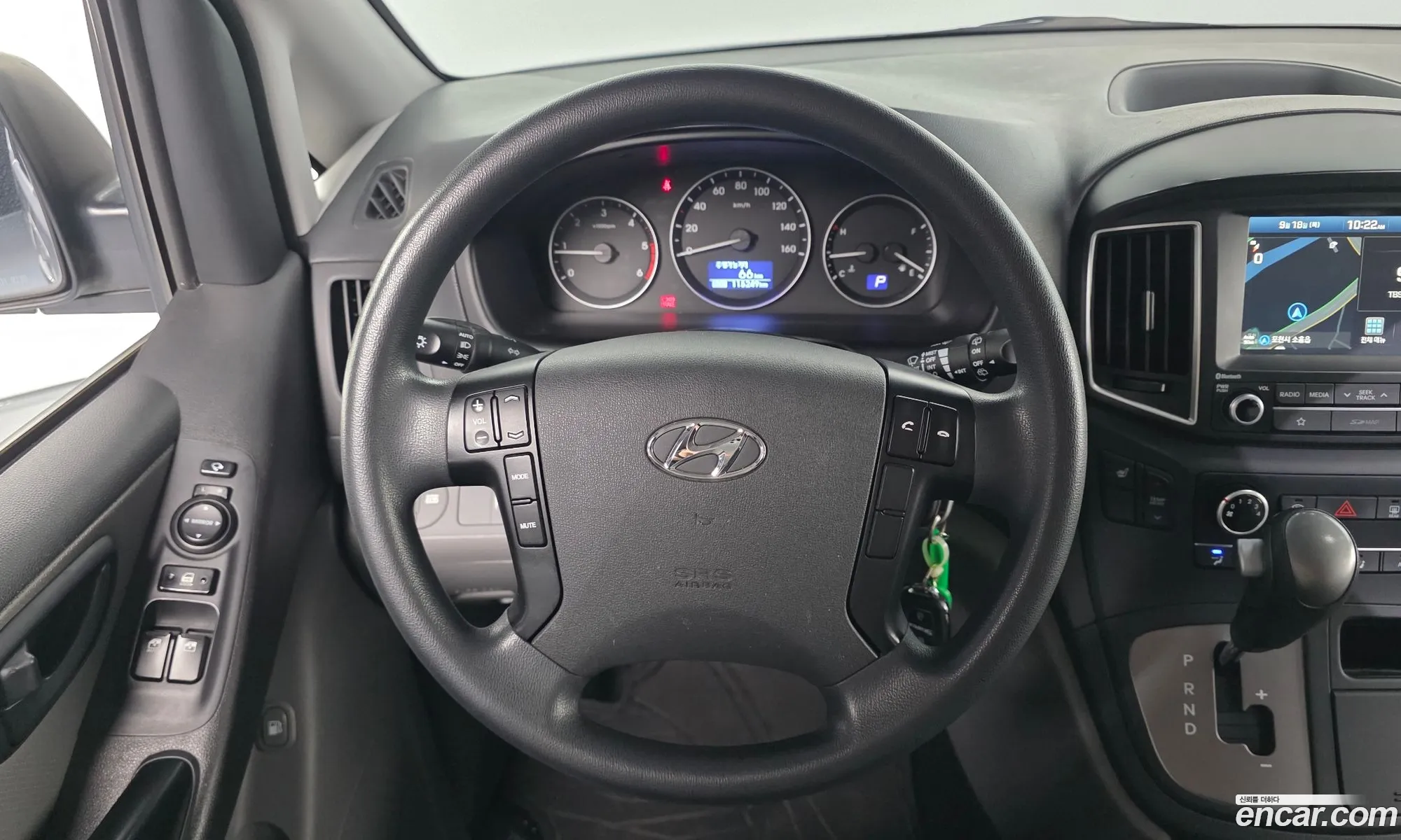Hyundai Grand Starex 2018 — 10