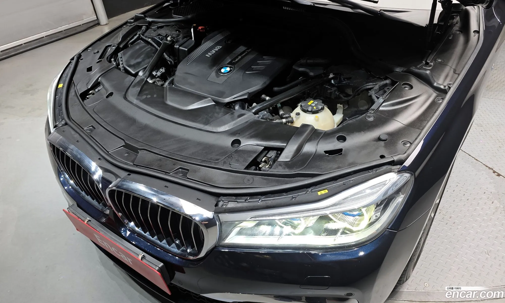 BMW 7 Series 2017 WBA7C4101HG947172 — 3