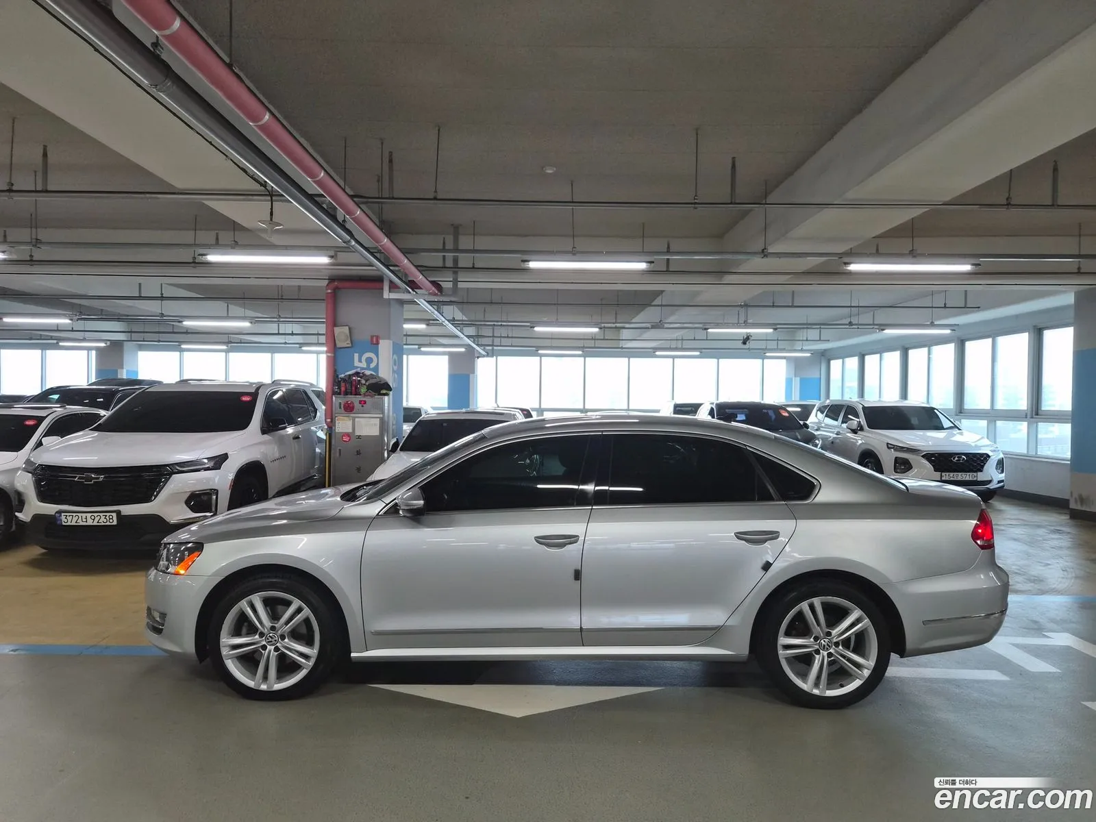 Volkswagen Passat 2014 — 11