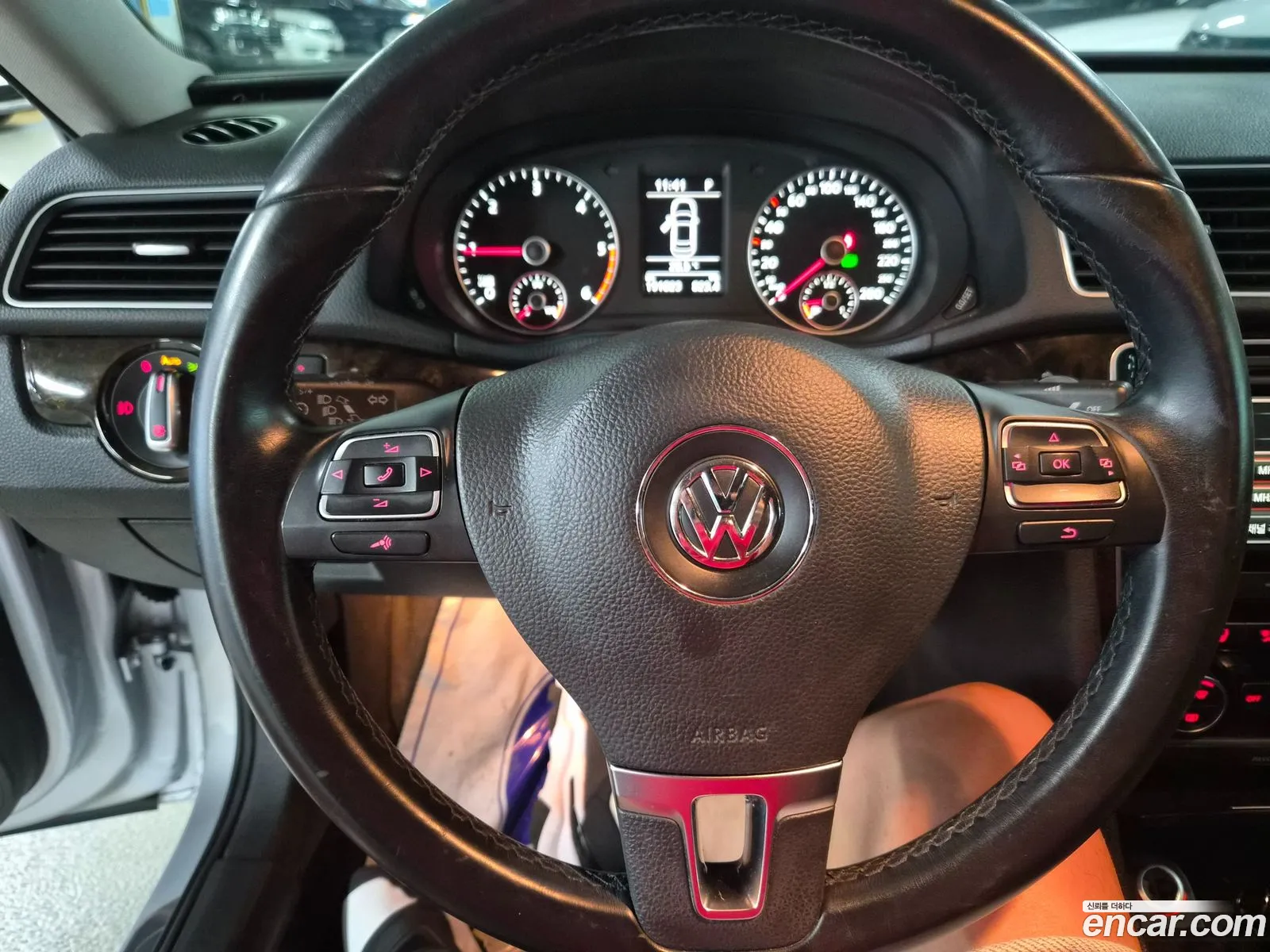 Volkswagen Passat 2014 — 9